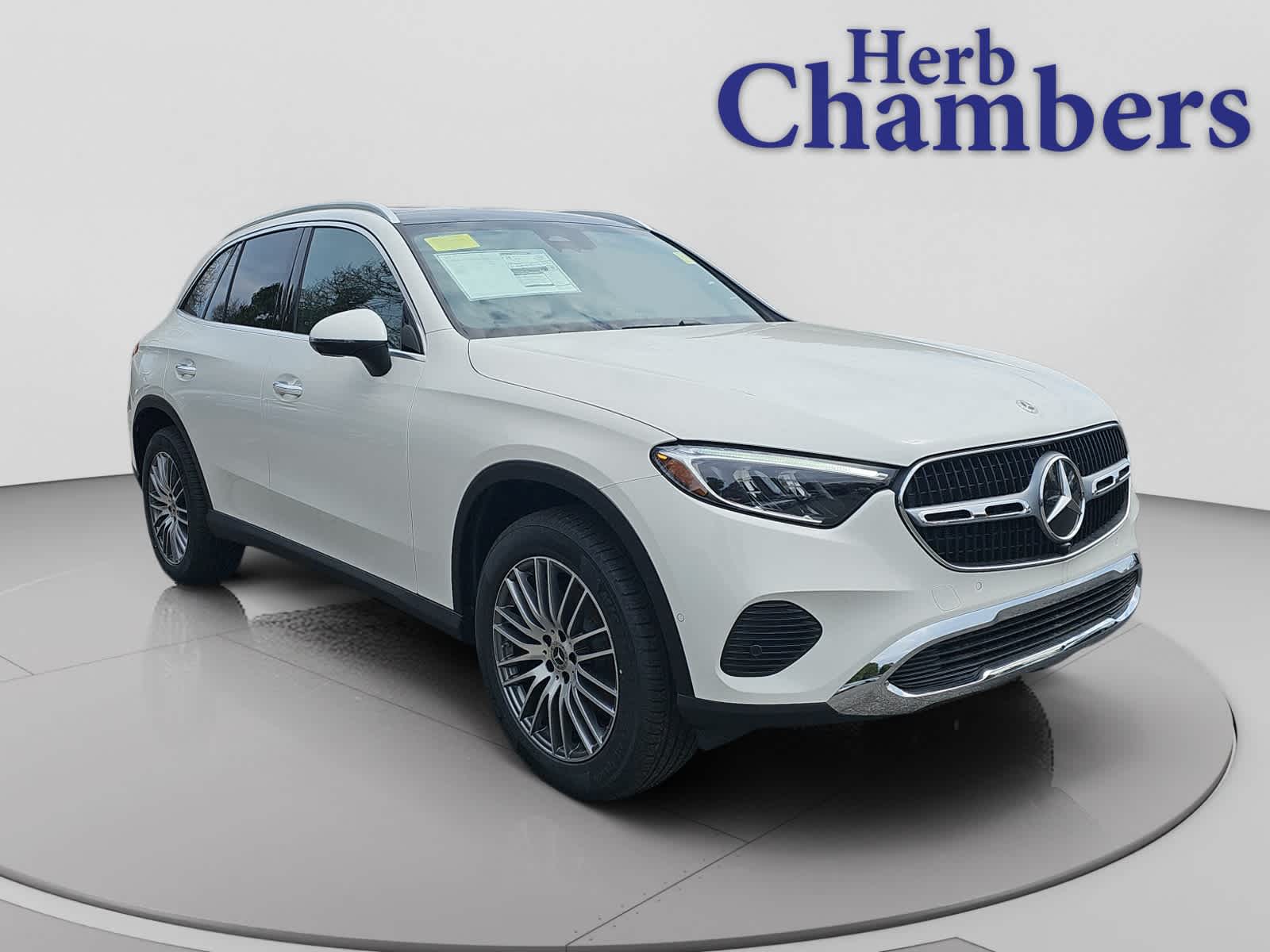 new 2026 Mercedes-Benz GLC 300 car