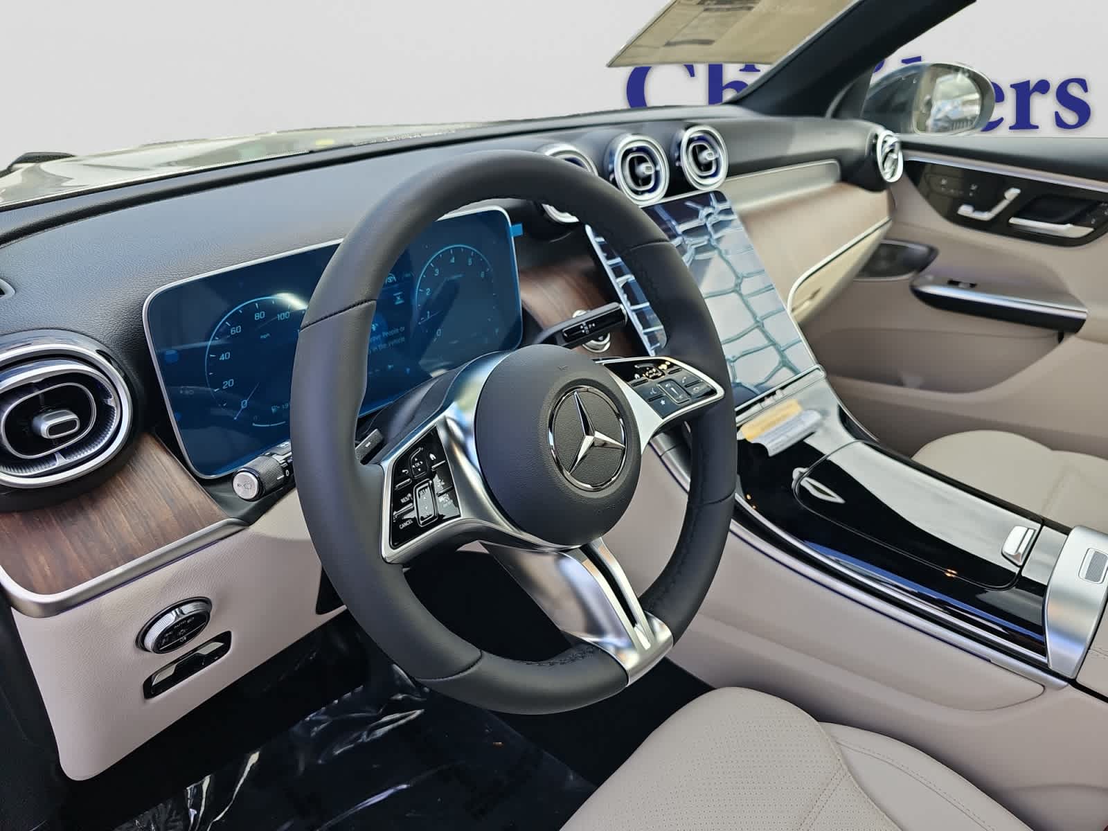 new 2026 Mercedes-Benz GLC 300 car