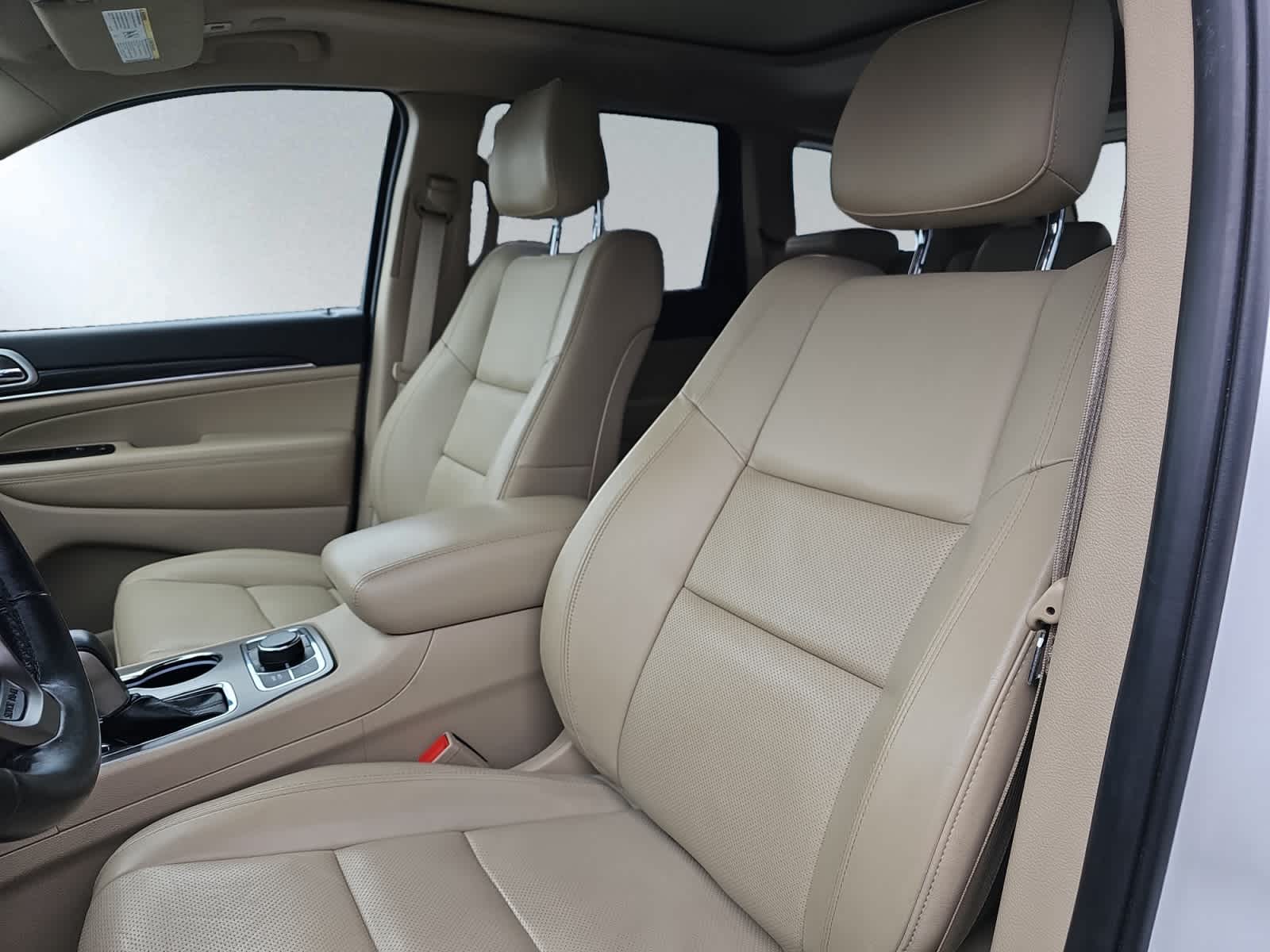 used 2019 Jeep Grand Cherokee car, priced at $18,798