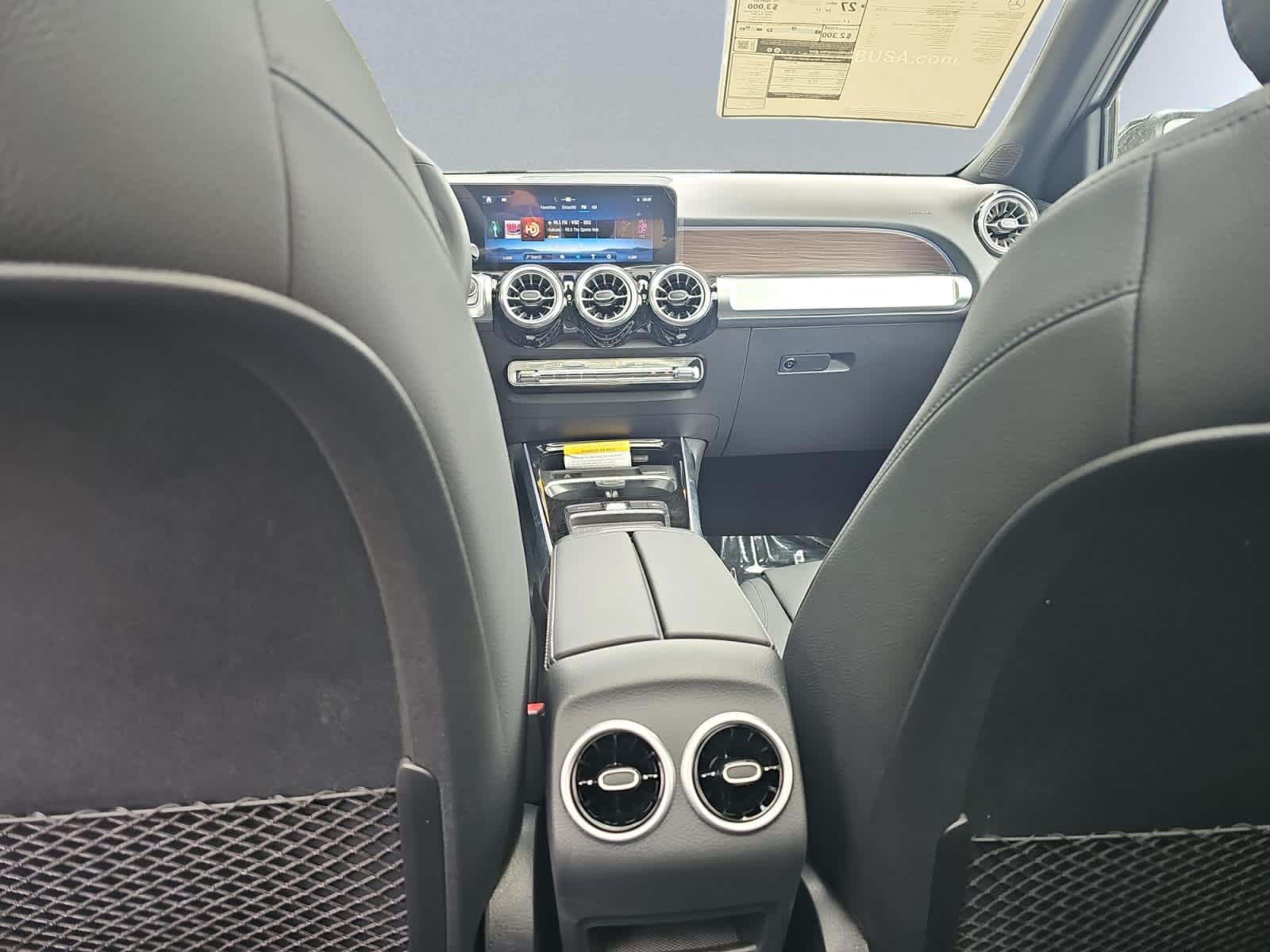 new 2026 Mercedes-Benz GLB 250 car