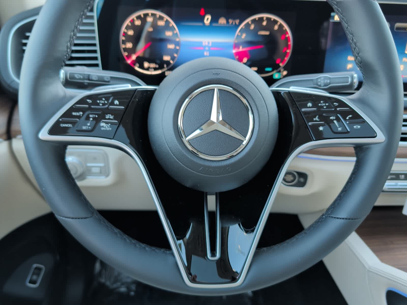 new 2026 Mercedes-Benz GLS 450 car