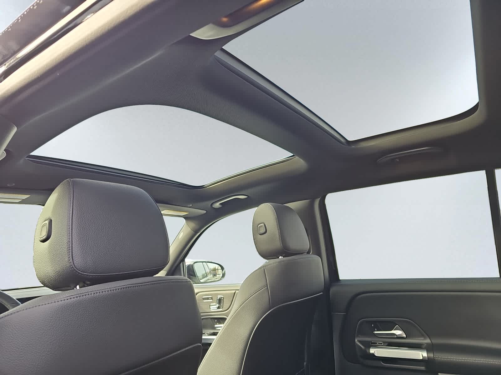 used 2025 Mercedes-Benz GLB 250 car, priced at $42,488