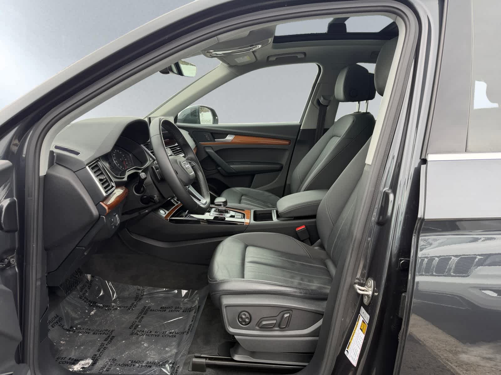 used 2021 Audi Q5 car, priced at $20,998