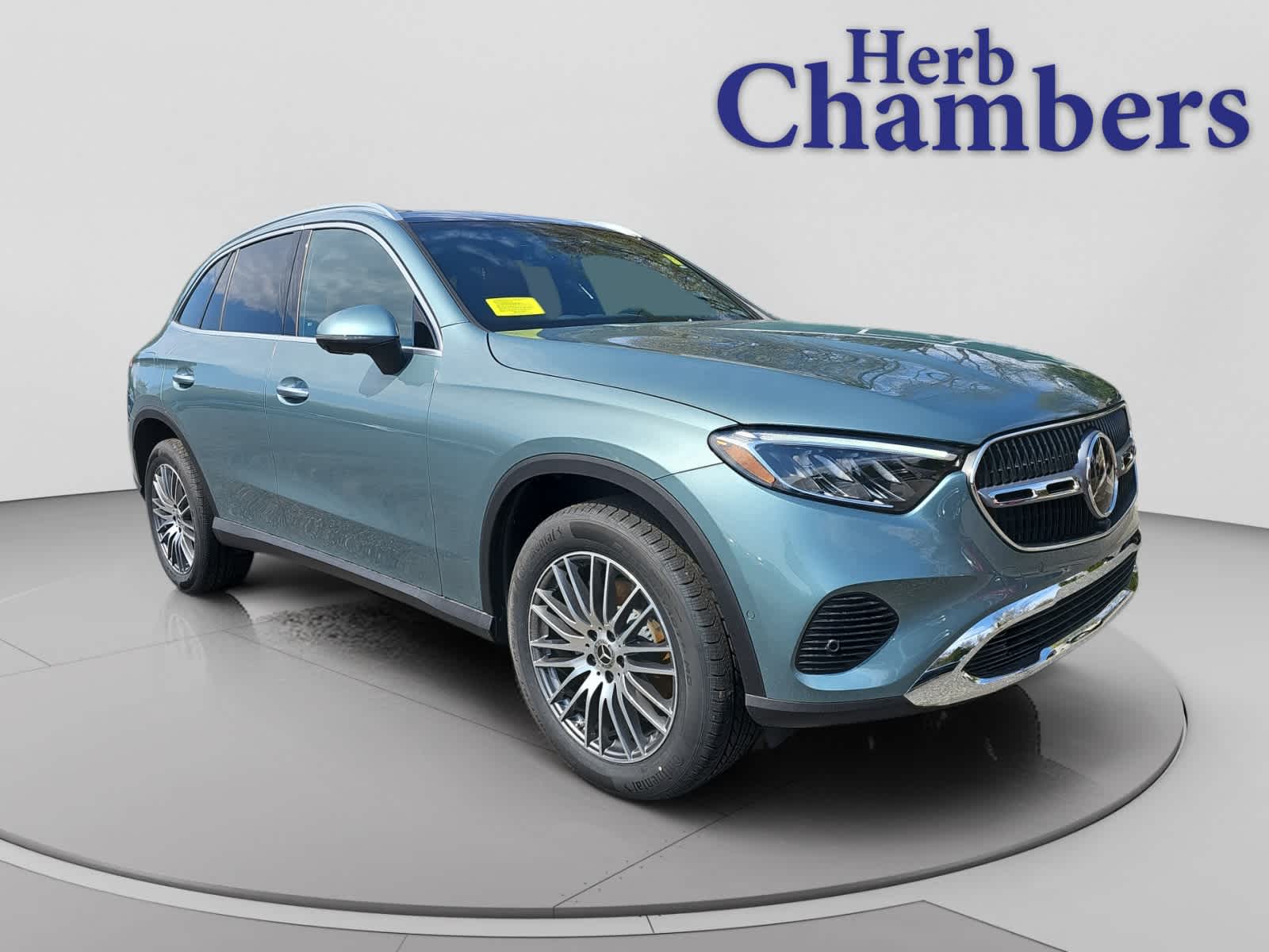 new 2026 Mercedes-Benz GLC 300 car