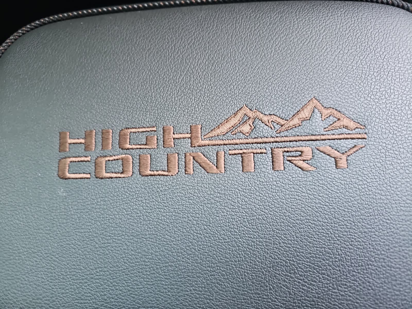 used 2022 Chevrolet Silverado 1500 car, priced at $44,988