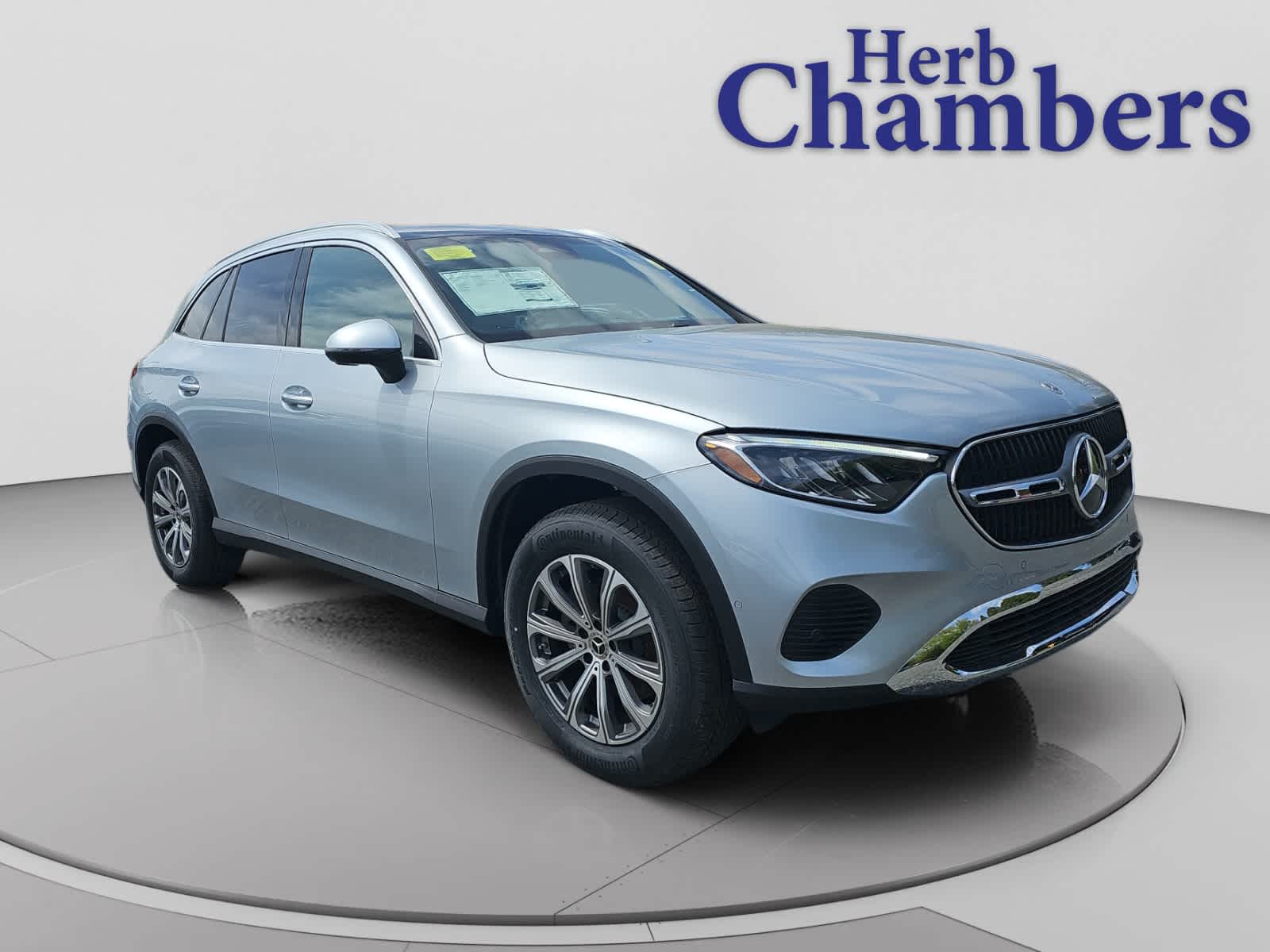 new 2026 Mercedes-Benz GLC 300 car