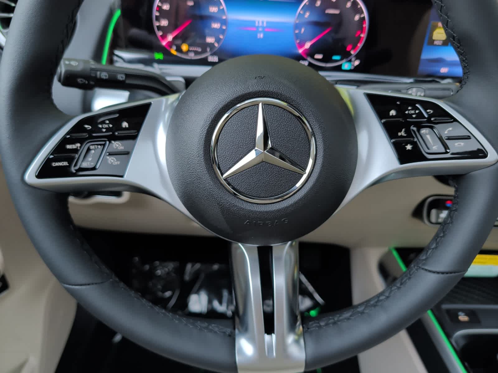 new 2026 Mercedes-Benz GLB 250 car