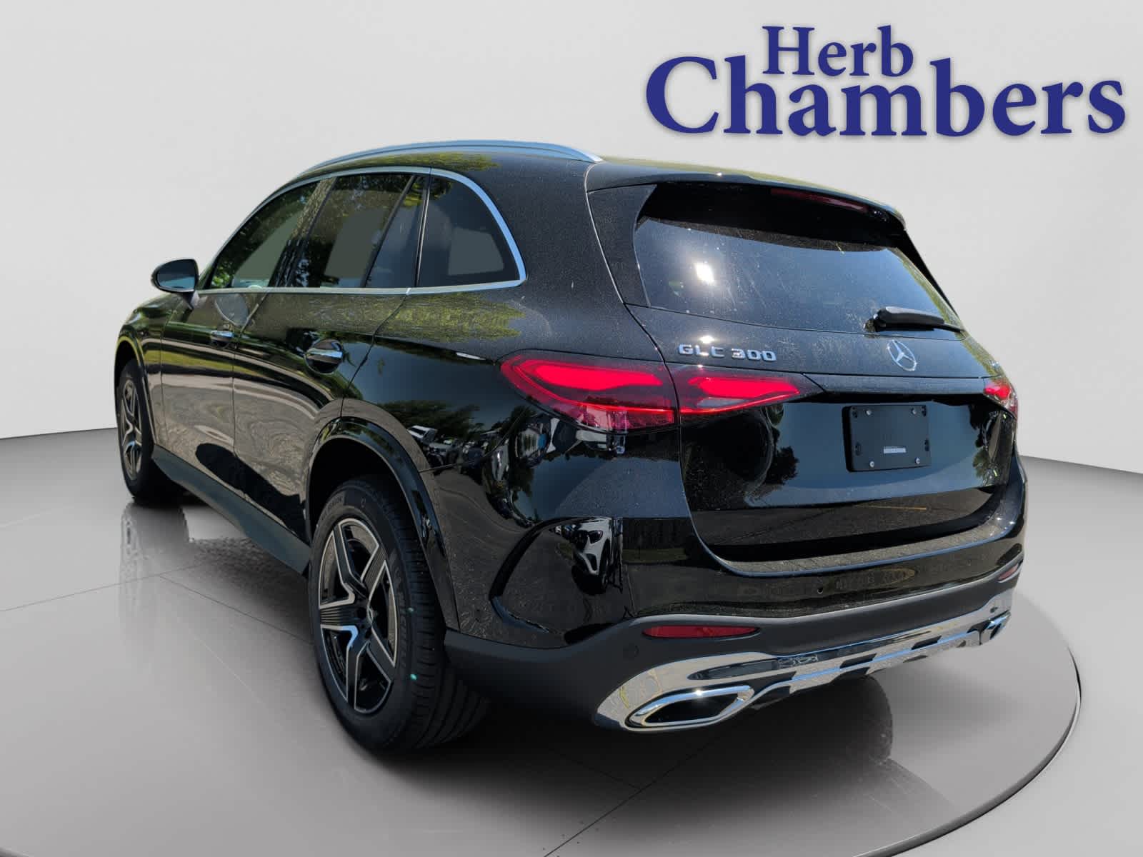 new 2026 Mercedes-Benz GLC 300 car