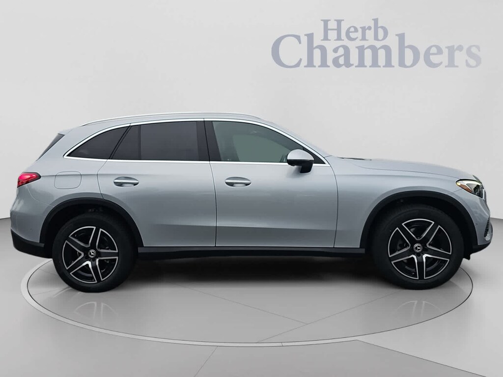 New 2027 Mercedes-Benz GLC 300 4MATIC SUV