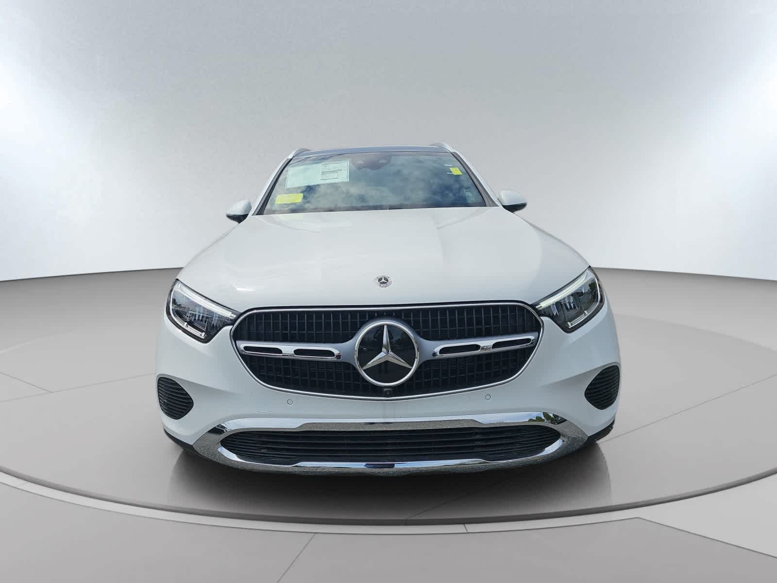 new 2026 Mercedes-Benz GLC 300 car