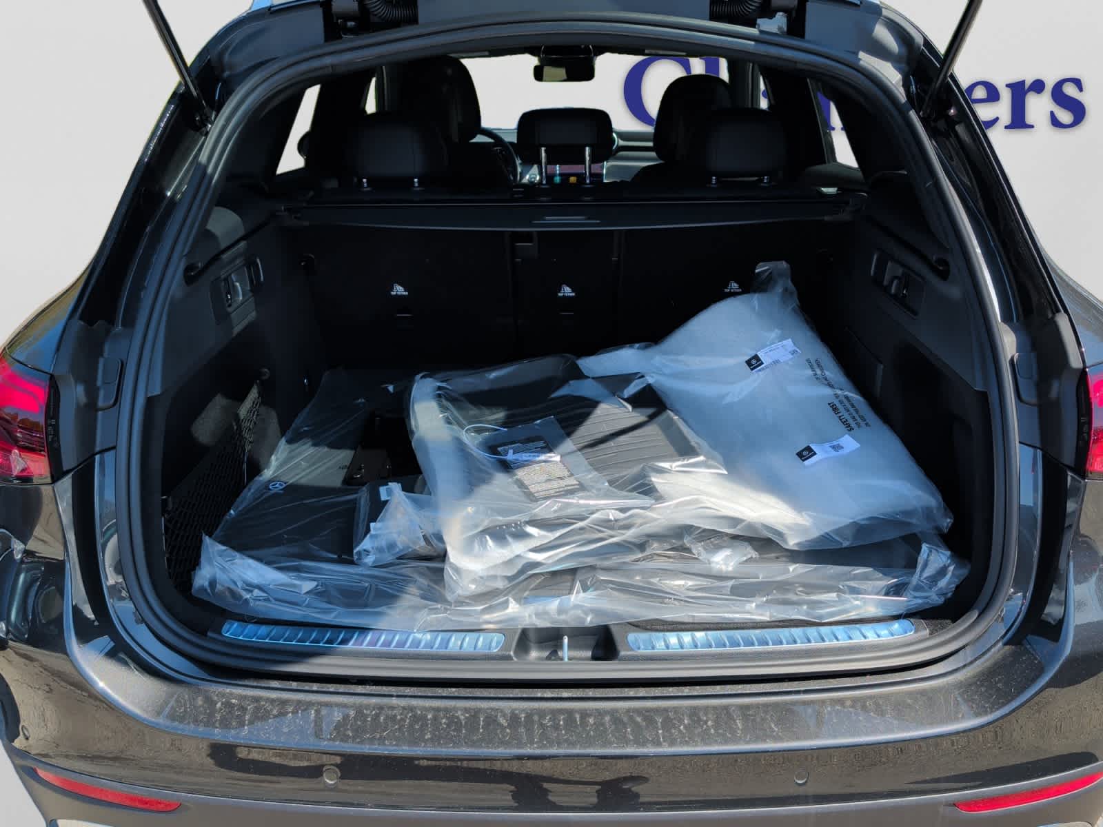 new 2026 Mercedes-Benz GLC 300 car