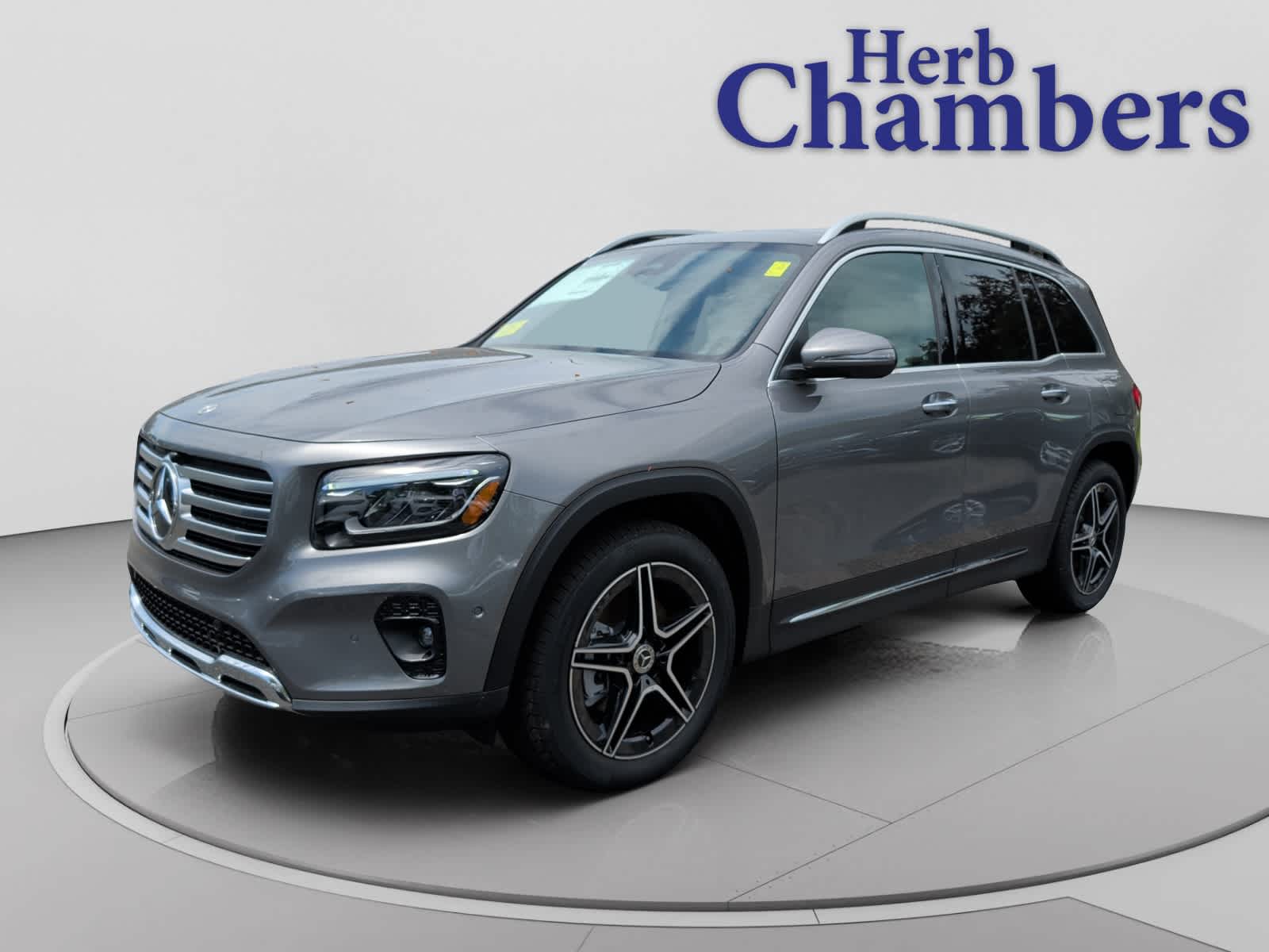new 2026 Mercedes-Benz GLB 250 car