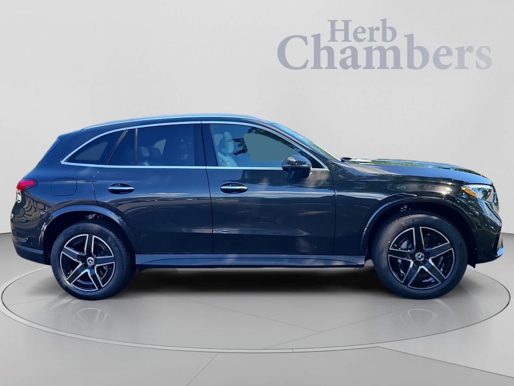 New 2027 Mercedes-Benz GLC 300 4MATIC SUV