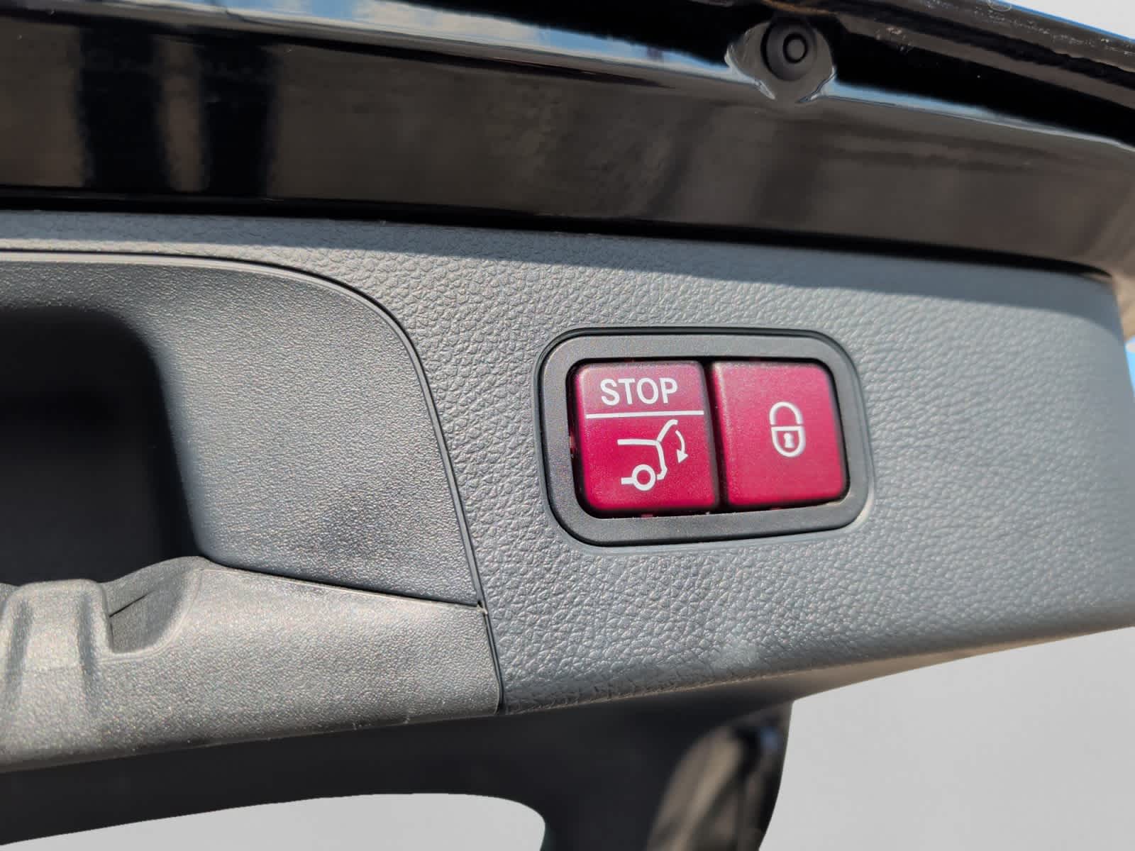 used 2021 Mercedes-Benz GLC 300 car, priced at $26,198