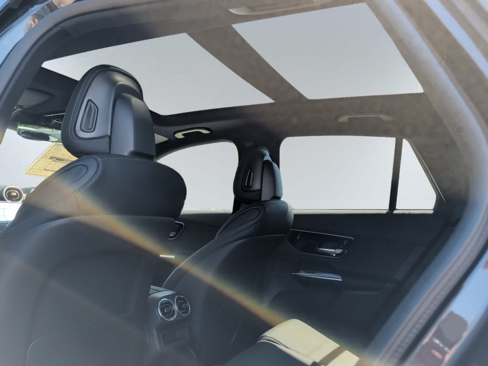 new 2026 Mercedes-Benz GLC 300 car