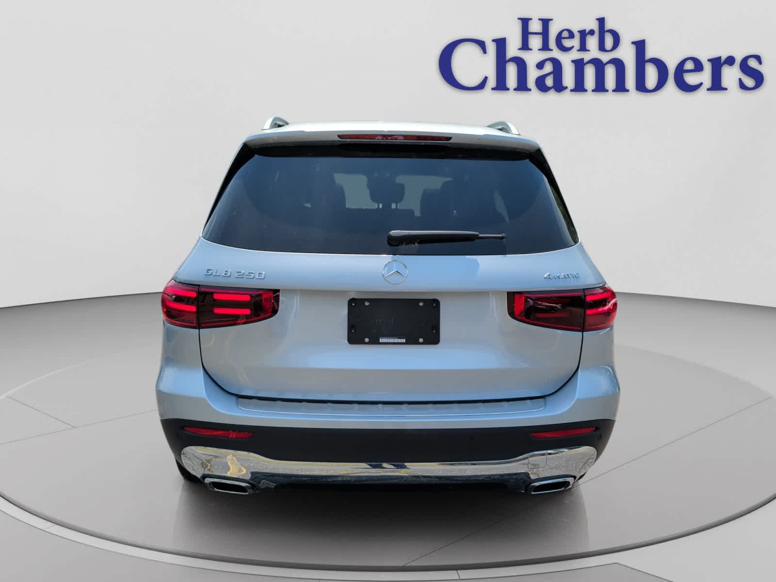 new 2026 Mercedes-Benz GLB 250 car