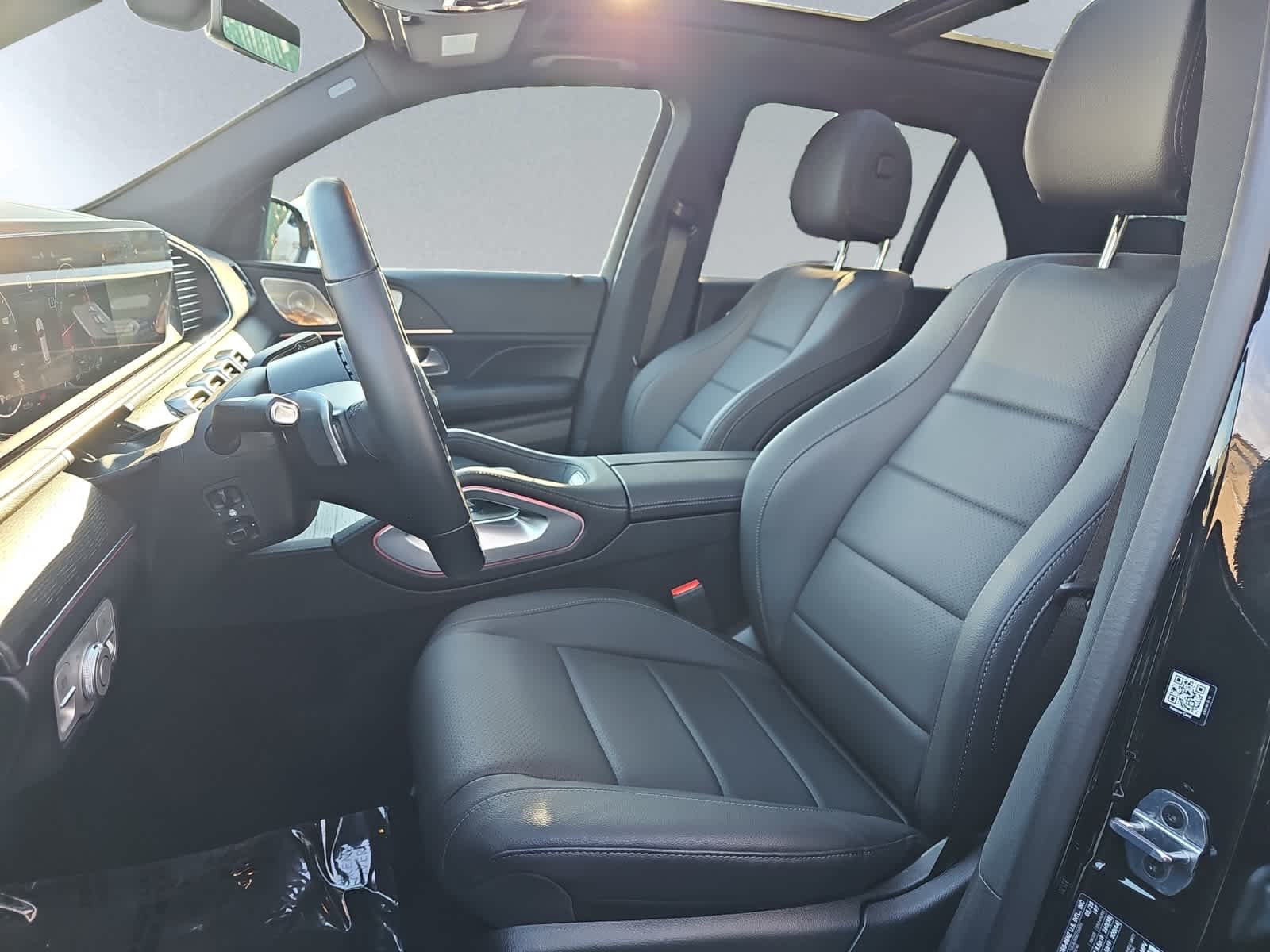 used 2025 Mercedes-Benz GLE 350 car, priced at $61,488