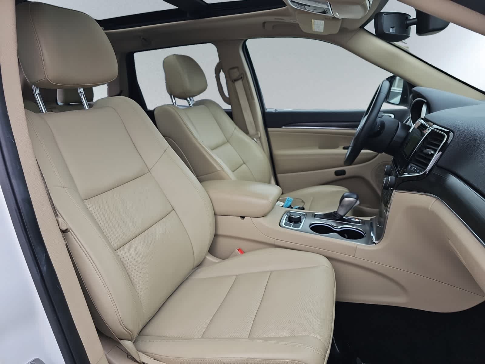 used 2019 Jeep Grand Cherokee car, priced at $18,798