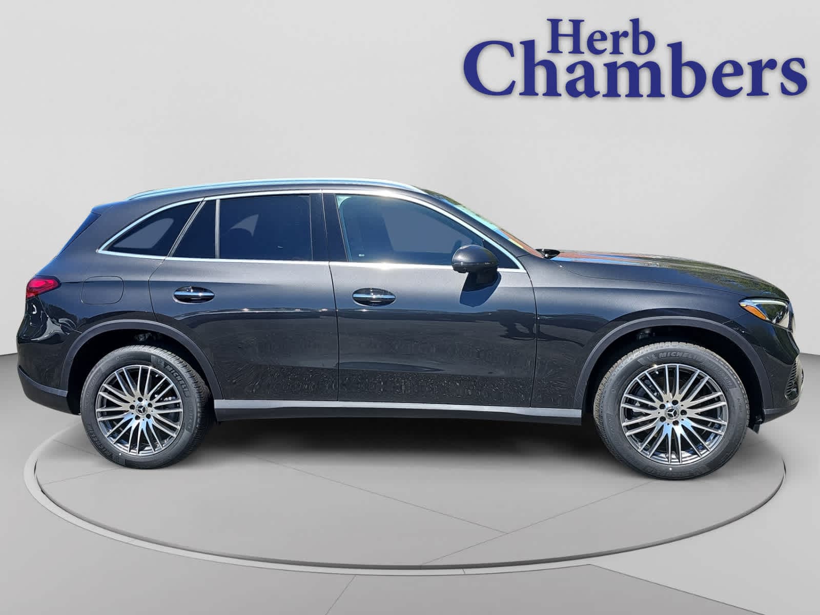 new 2026 Mercedes-Benz GLC 300 car