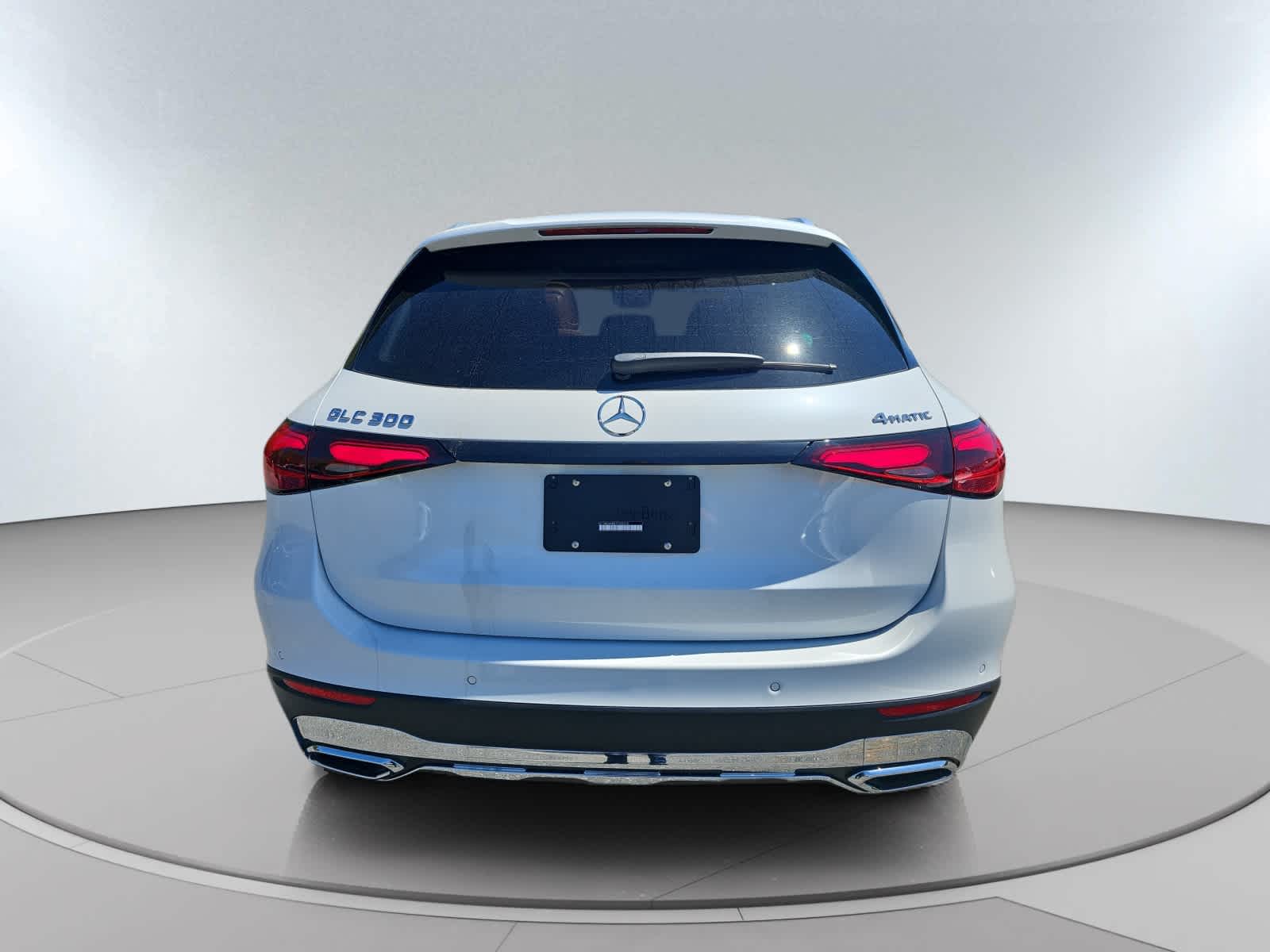 new 2026 Mercedes-Benz GLC 300 car