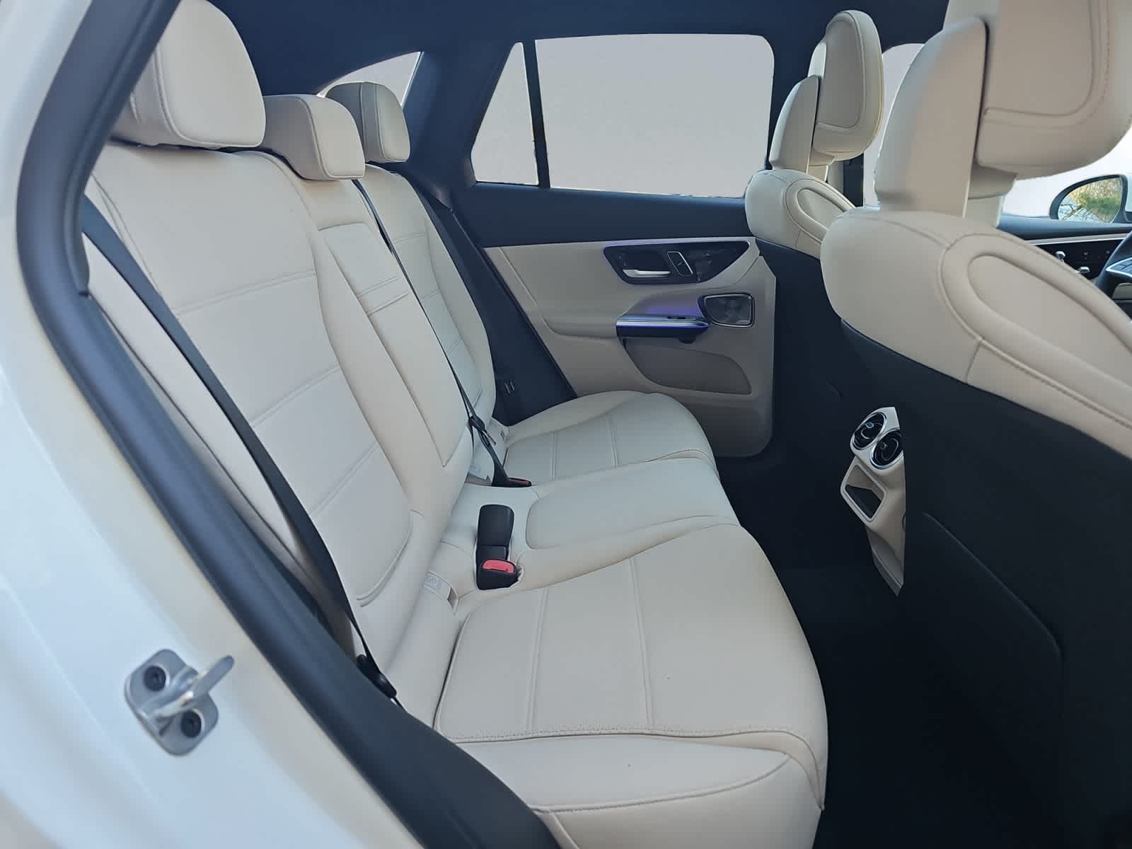 new 2026 Mercedes-Benz GLC 300 car