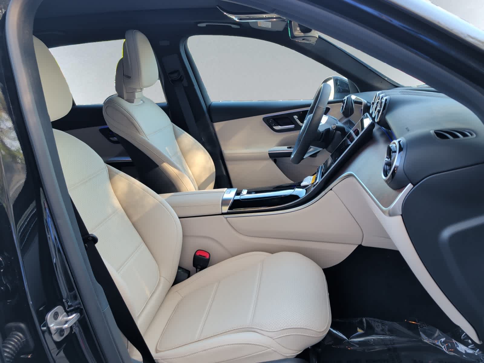 new 2026 Mercedes-Benz GLC 300 car