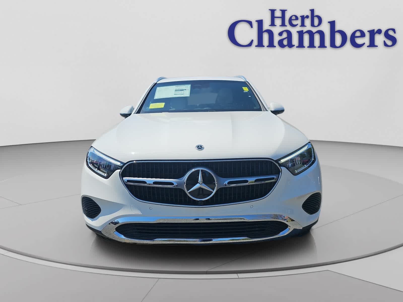new 2026 Mercedes-Benz GLC 300 car
