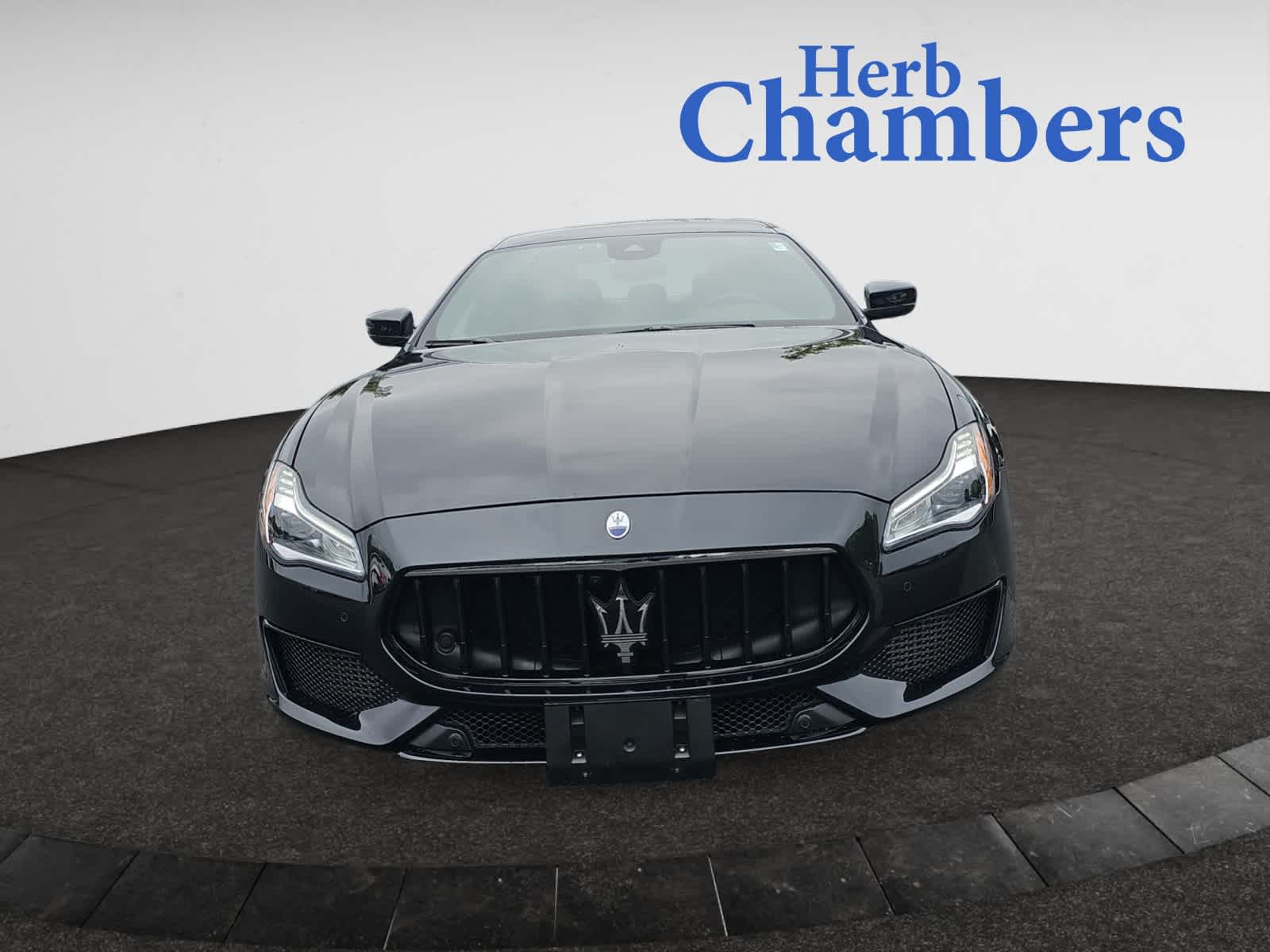 2022 Maserati Quattroporte Modena Q4 photo 2