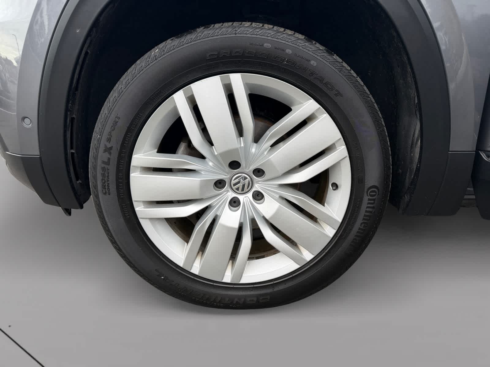 used 2018 Volkswagen Atlas car, priced at $15,488