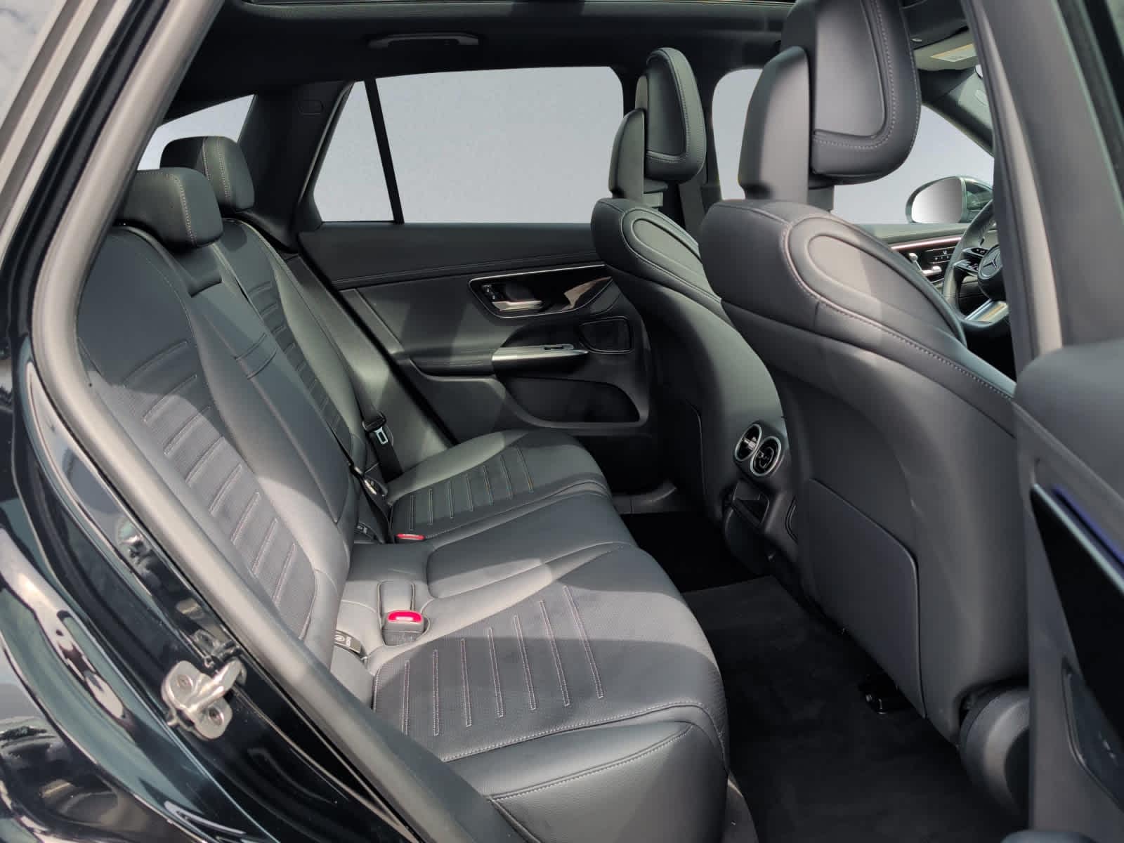 used 2026 Mercedes-Benz GLC 300 car, priced at $49,998