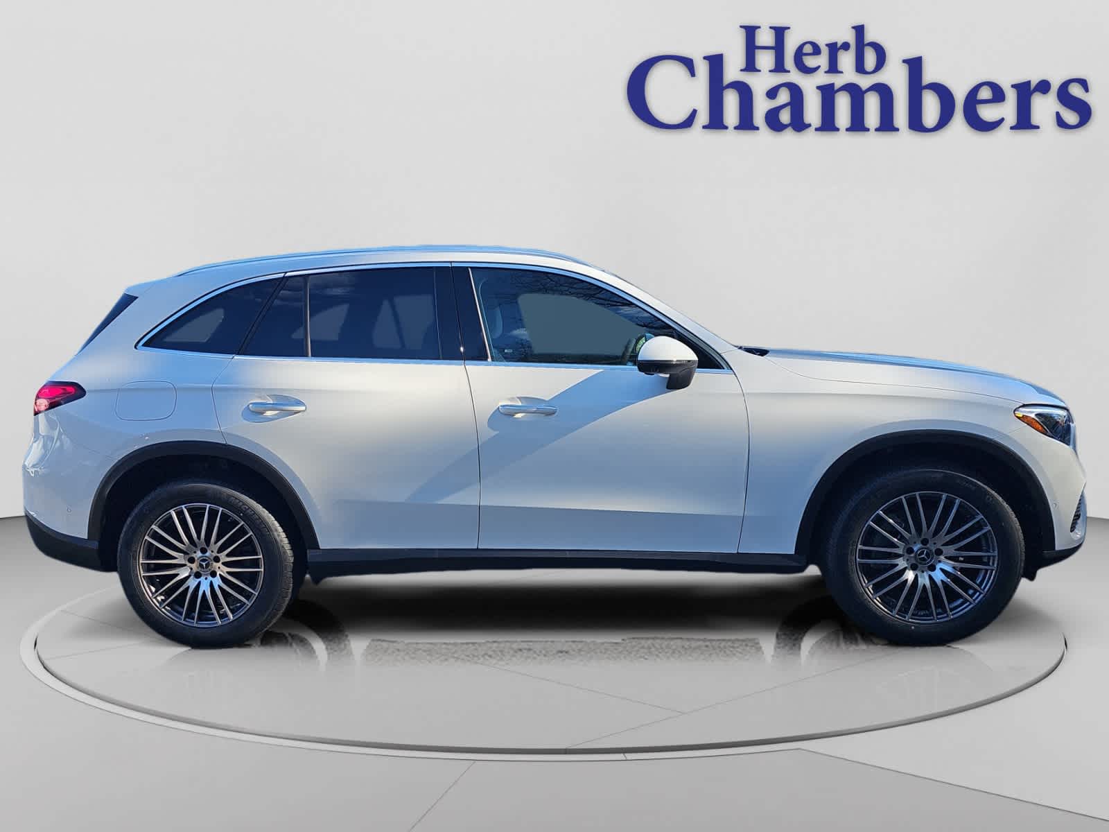 new 2026 Mercedes-Benz GLC 300 car
