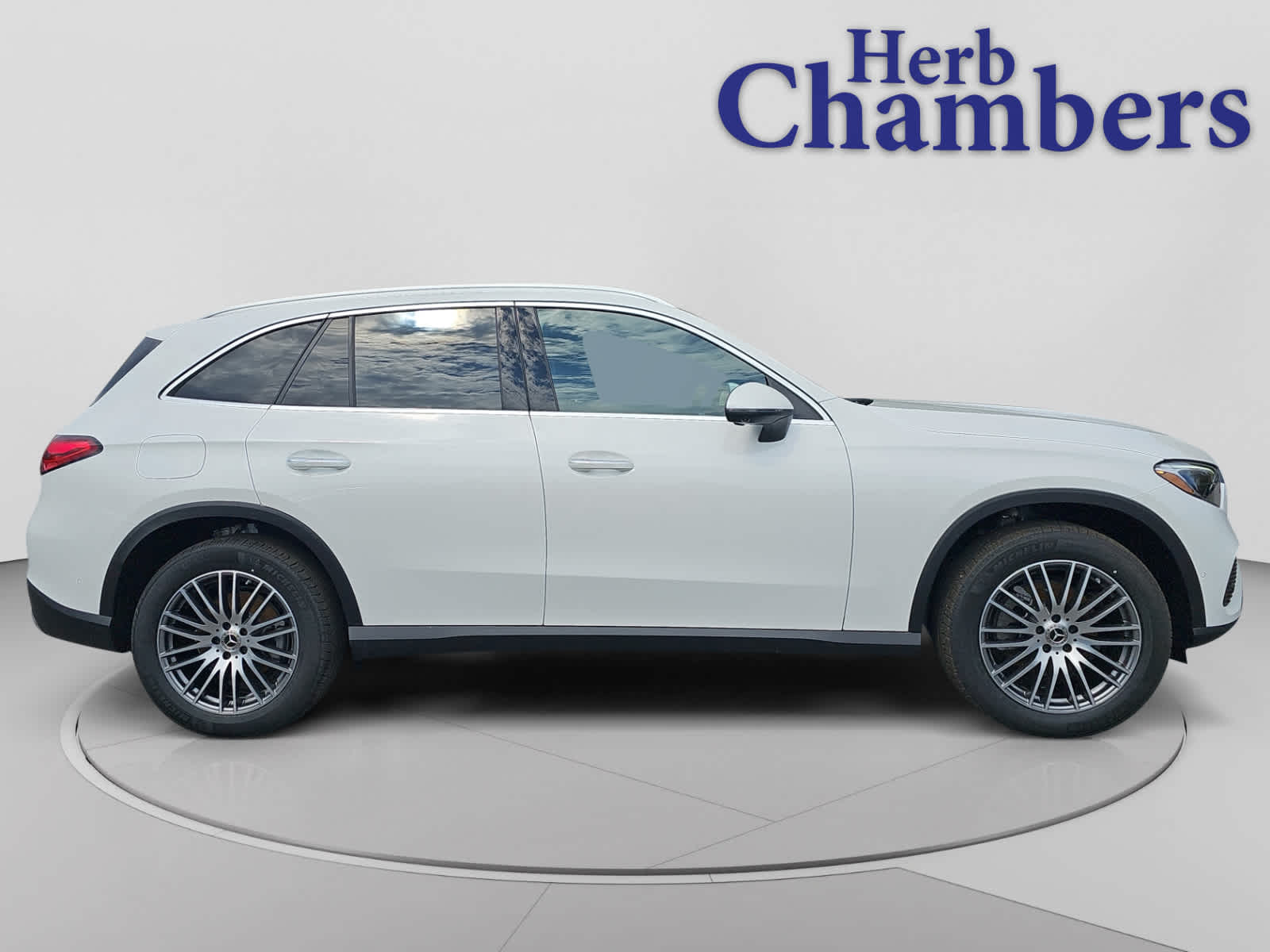 new 2026 Mercedes-Benz GLC 300 car