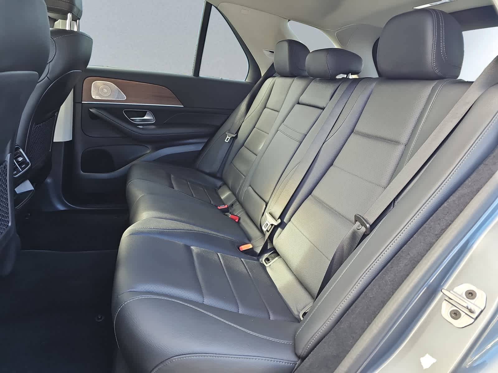 used 2022 Mercedes-Benz GLE 350 car, priced at $38,988