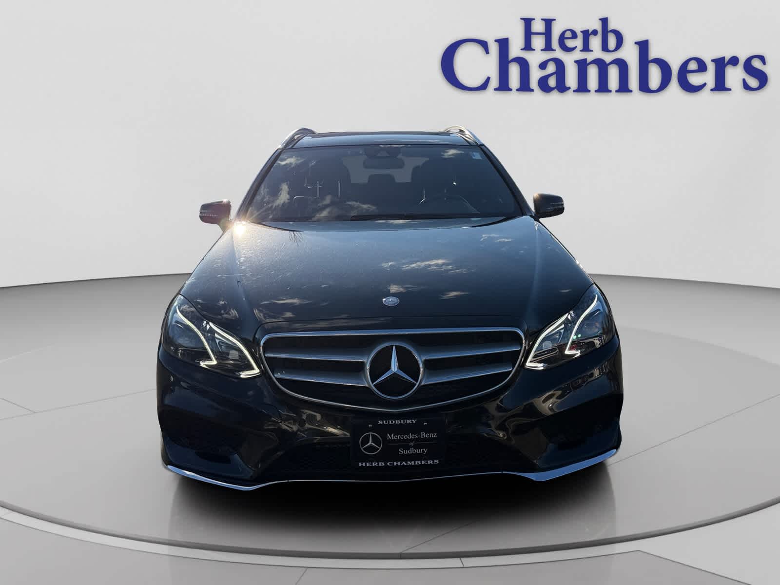 2016 Mercedes Benz E 350 4MATIC Wagon photo 2