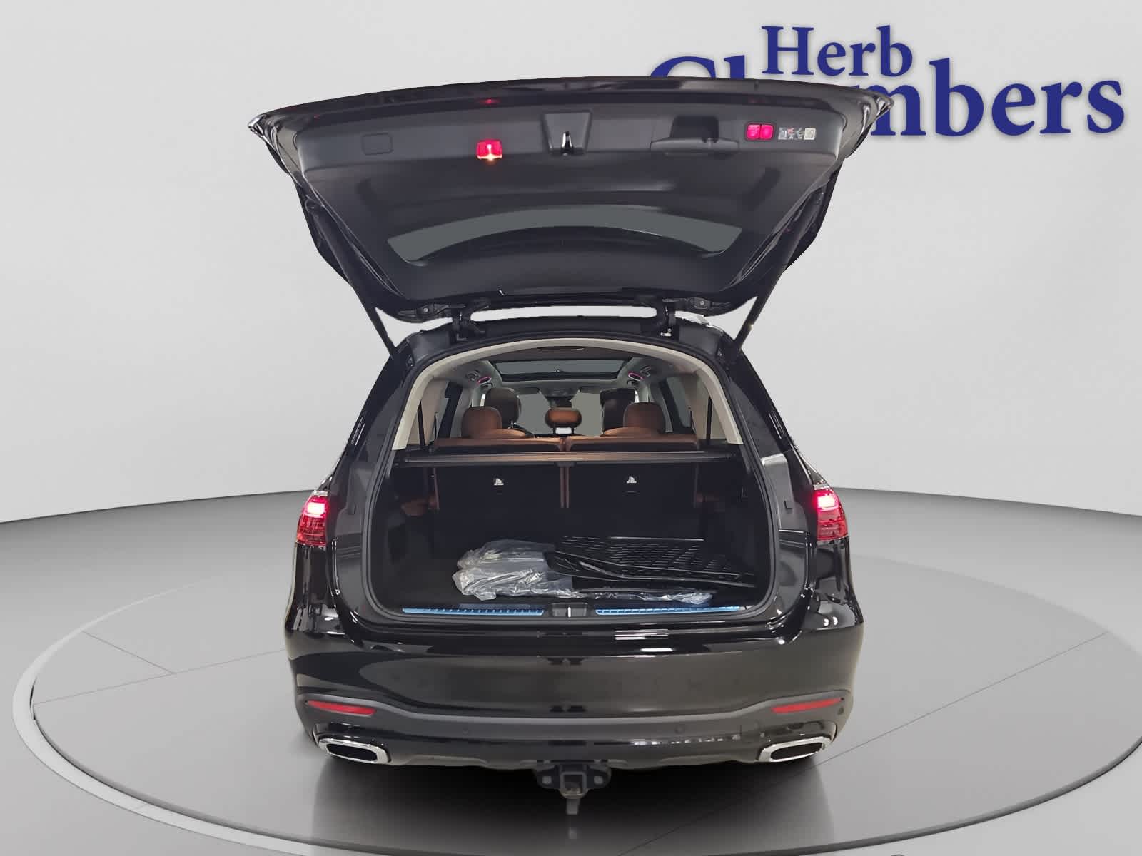 used 2025 Mercedes-Benz GLS 450 car, priced at $88,998