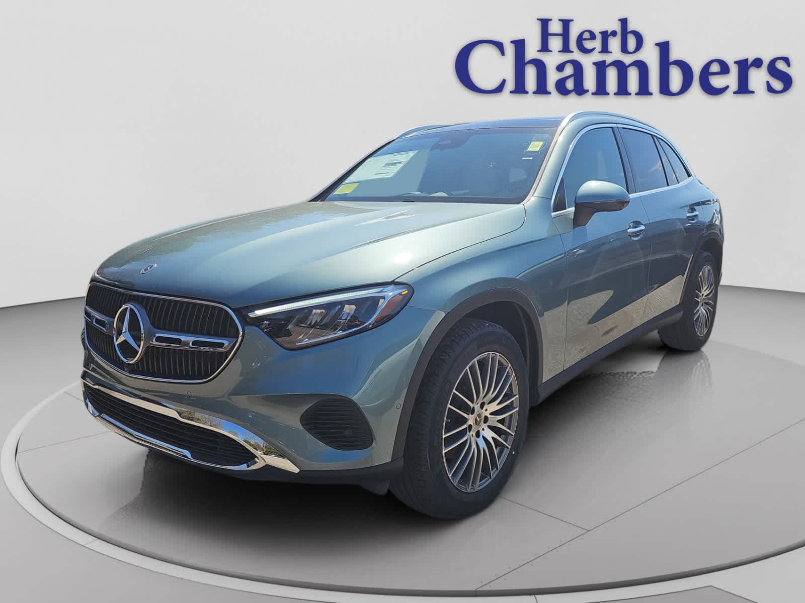 new 2026 Mercedes-Benz GLC 300 car