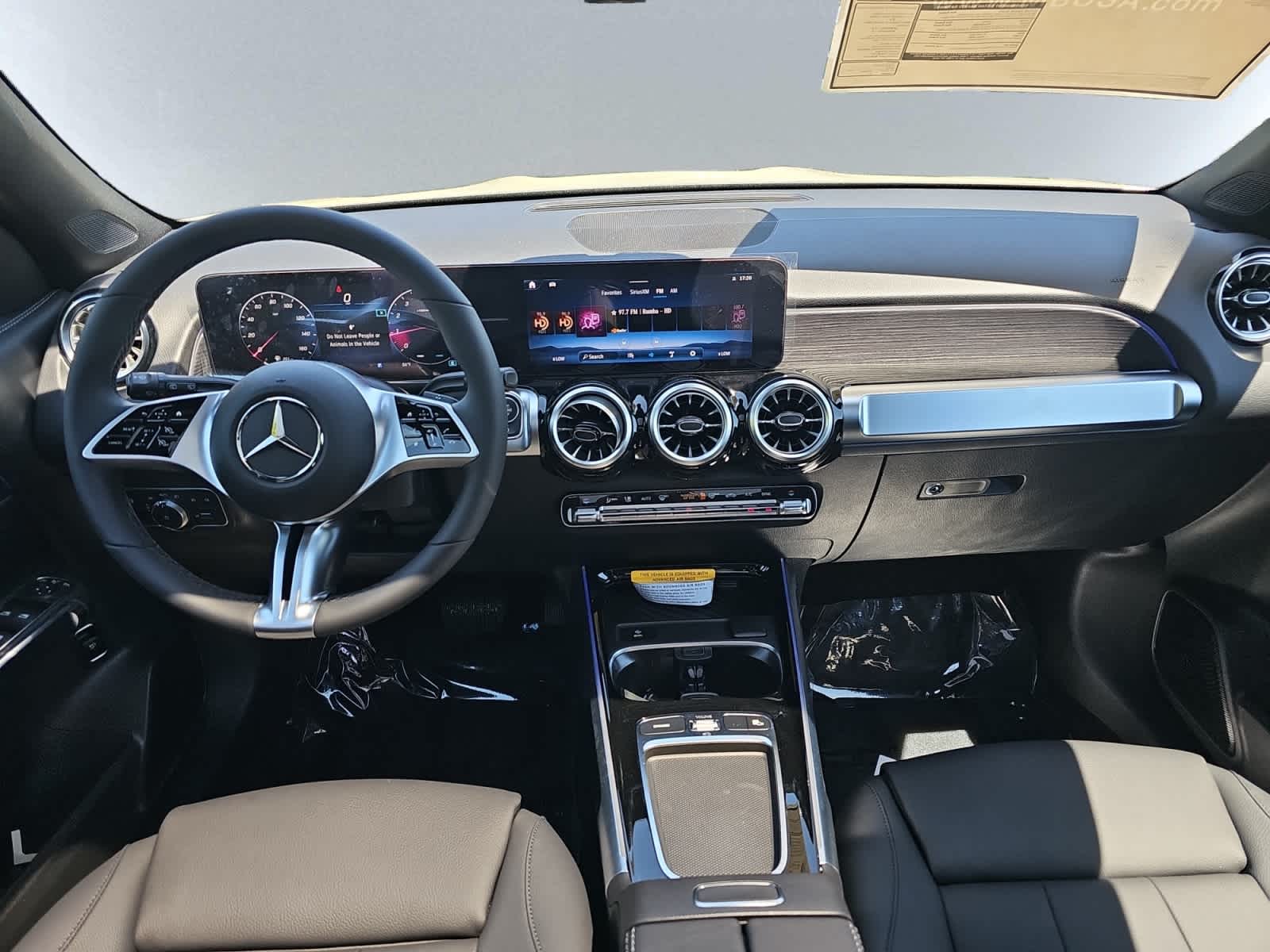 new 2026 Mercedes-Benz GLB 250 car