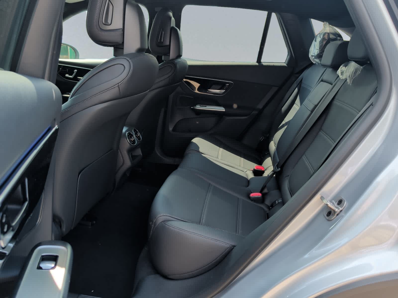 new 2026 Mercedes-Benz GLC 300 car