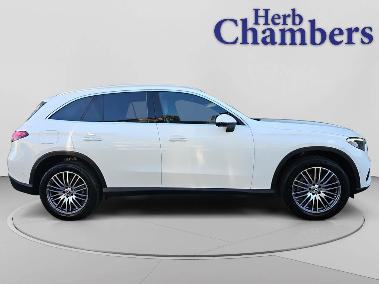 new 2026 Mercedes-Benz GLC 300 car
