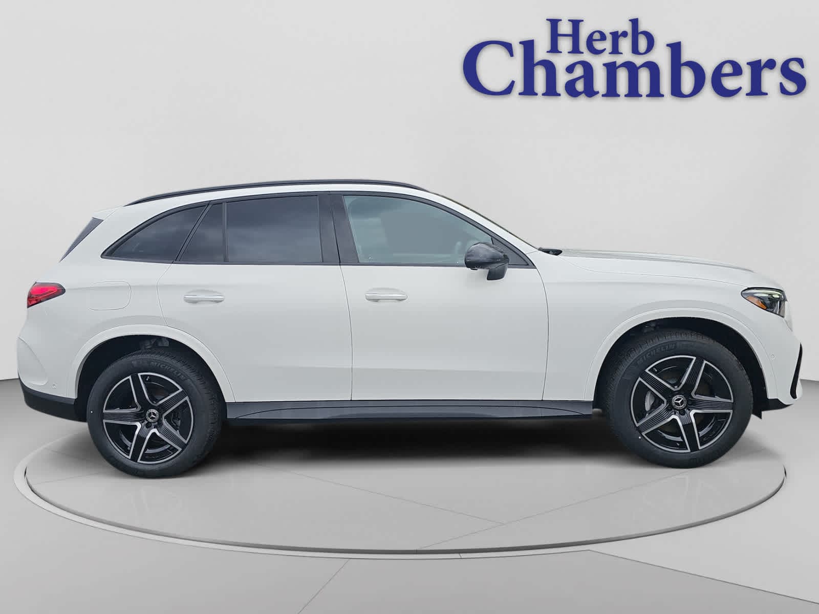 new 2026 Mercedes-Benz GLC 300 car