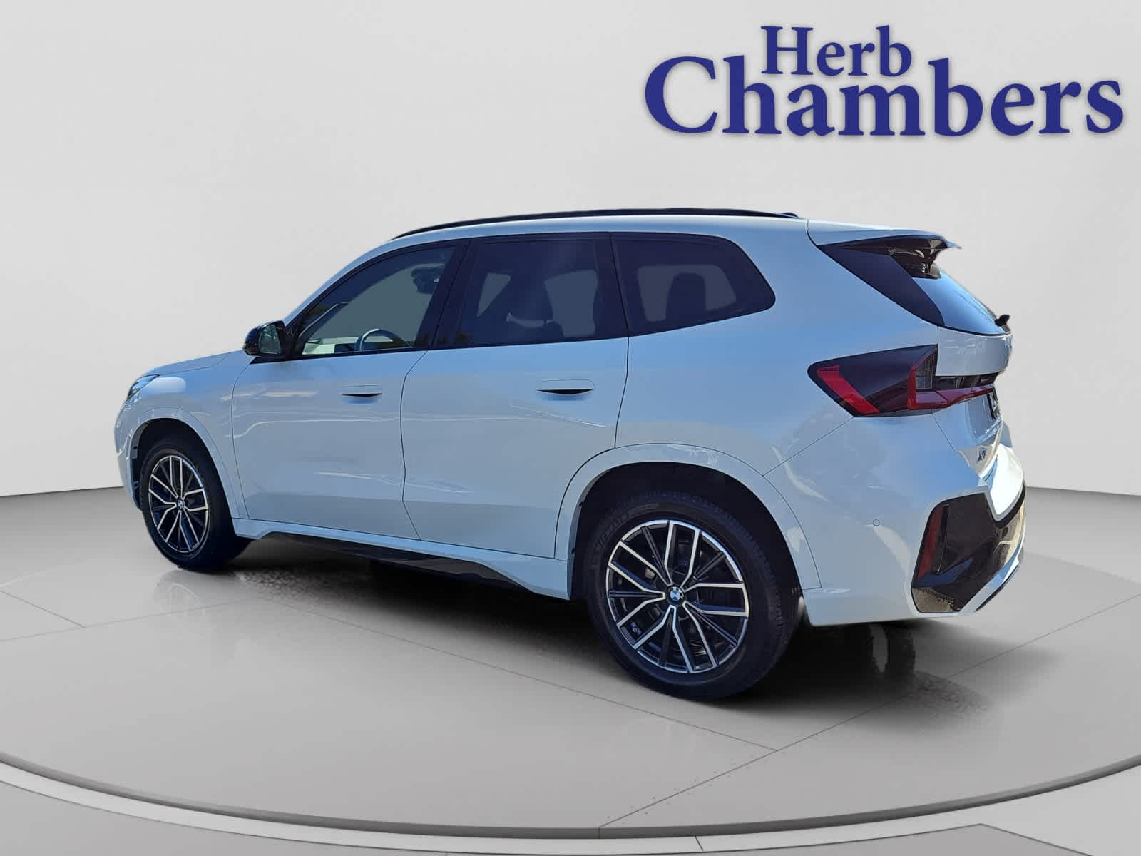 used 2023 BMW X1 car, priced at $30,998