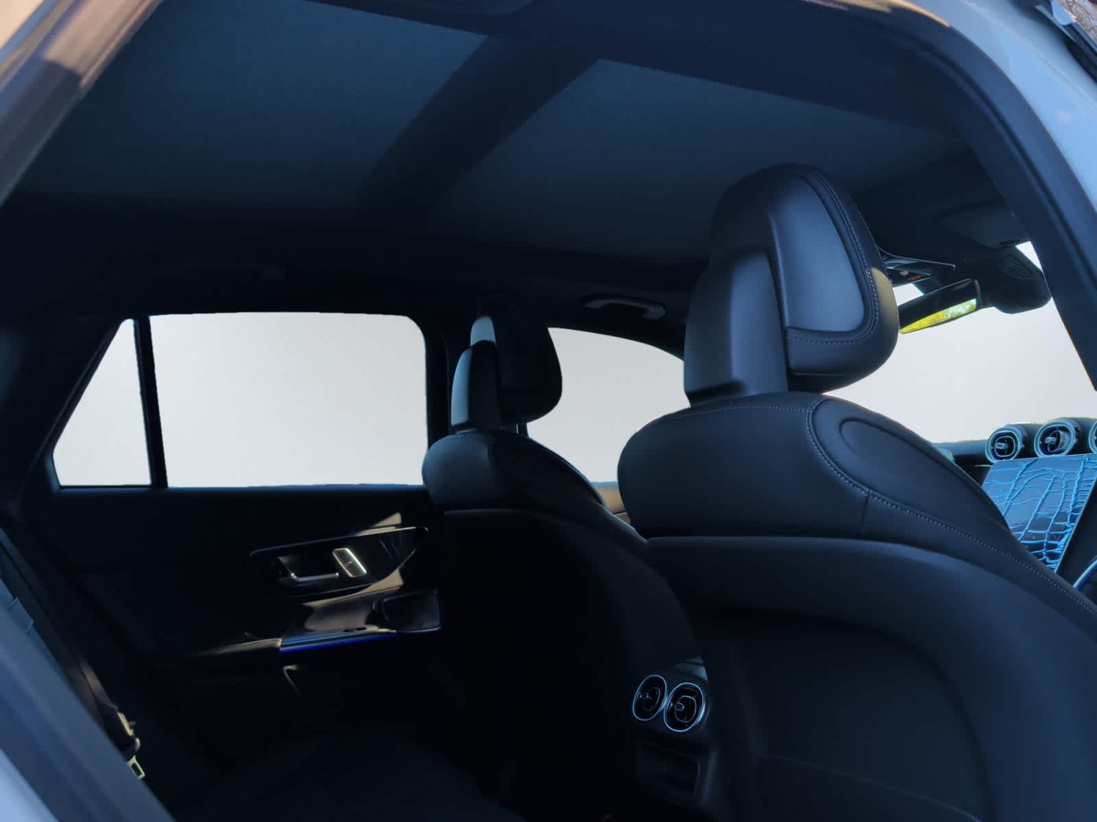 new 2026 Mercedes-Benz GLC 300 car