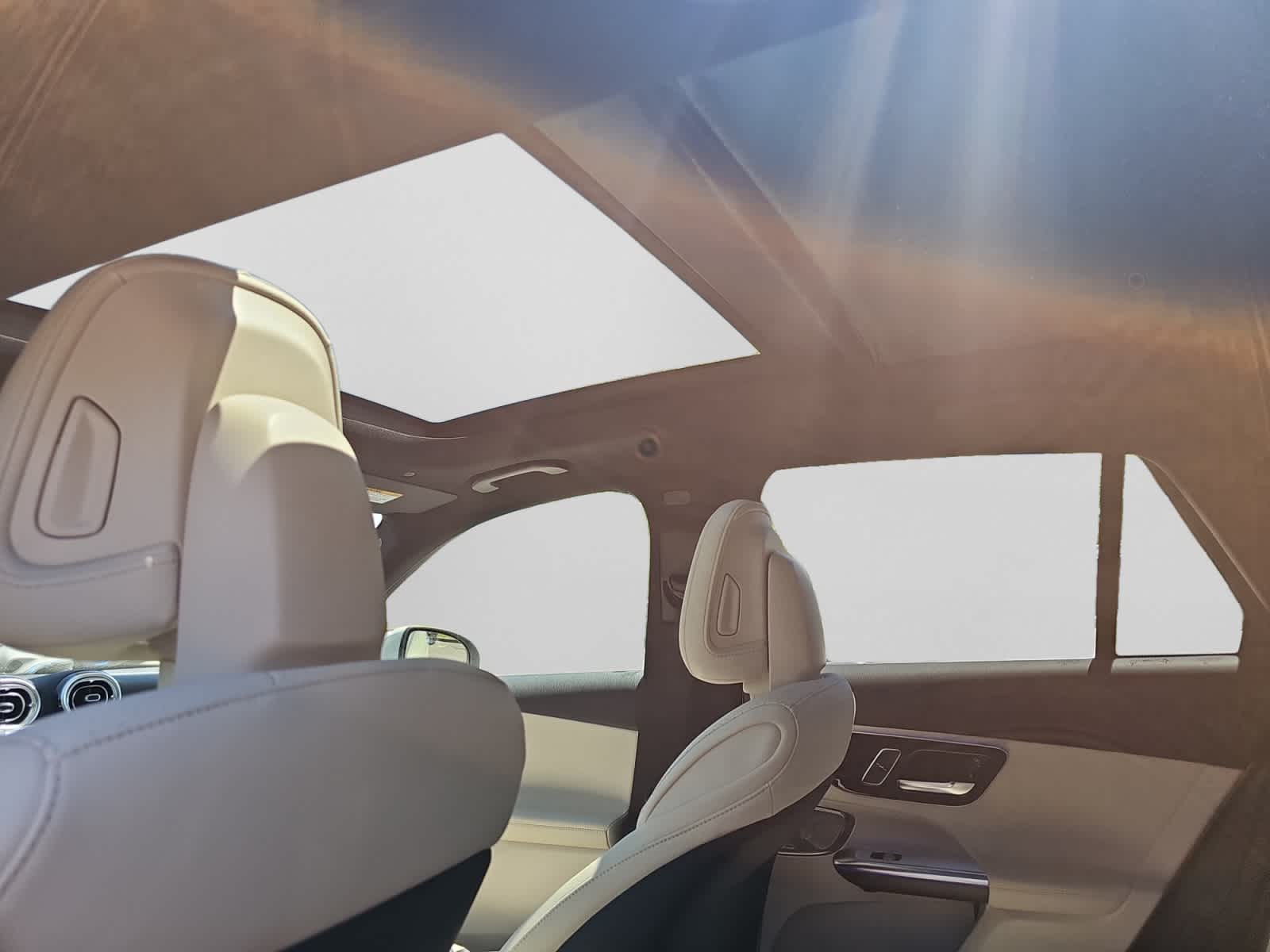 new 2026 Mercedes-Benz GLC 300 car