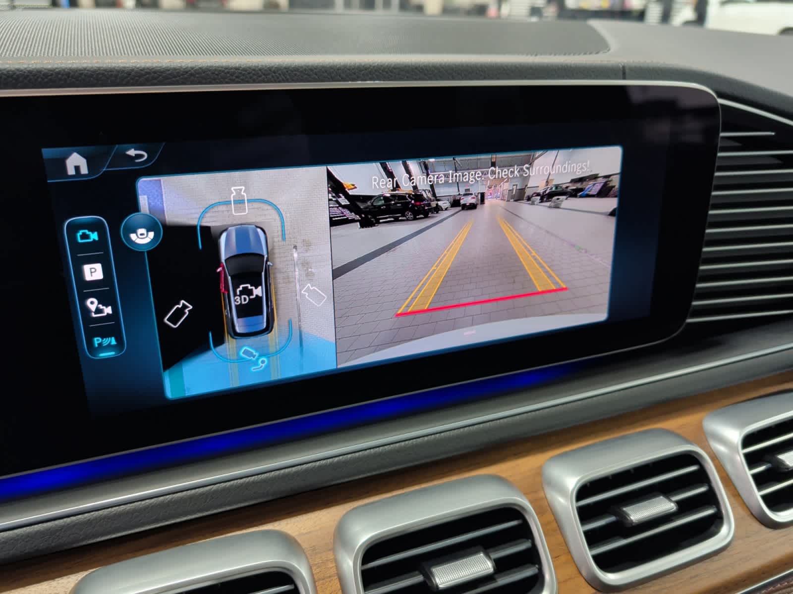 used 2025 Mercedes-Benz GLE 350 car, priced at $67,988