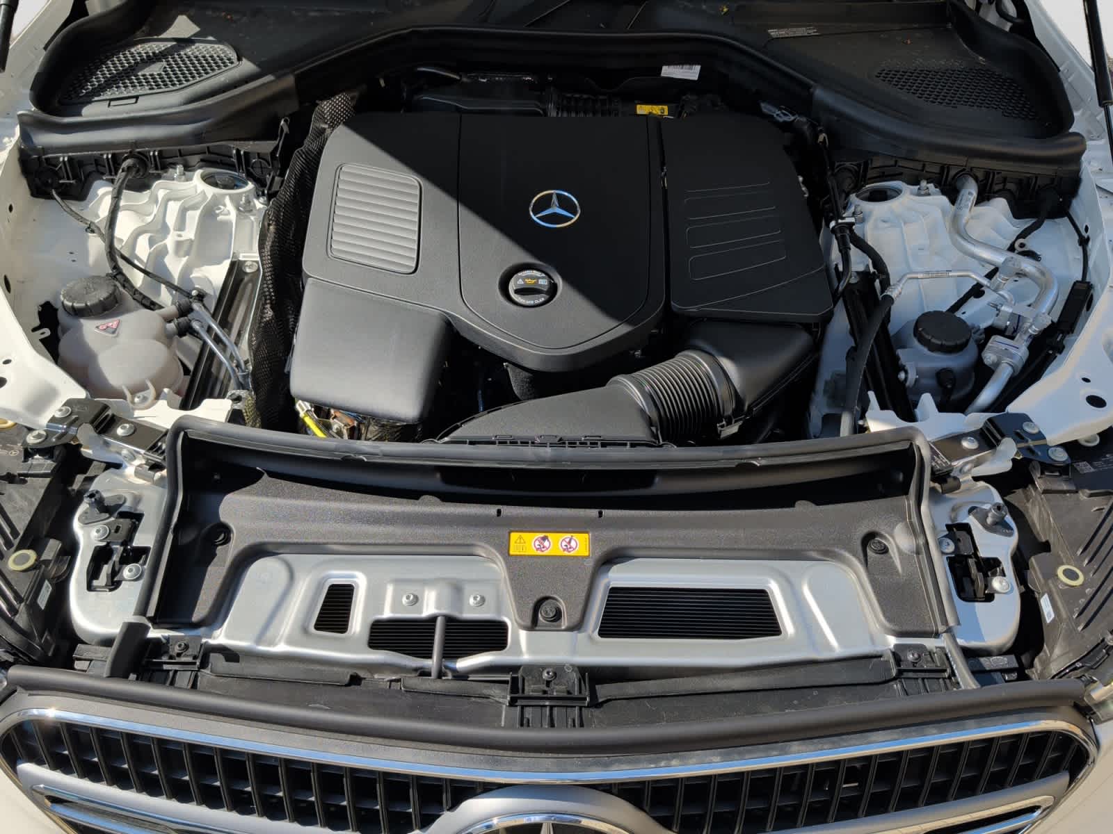 new 2026 Mercedes-Benz GLC 300 car