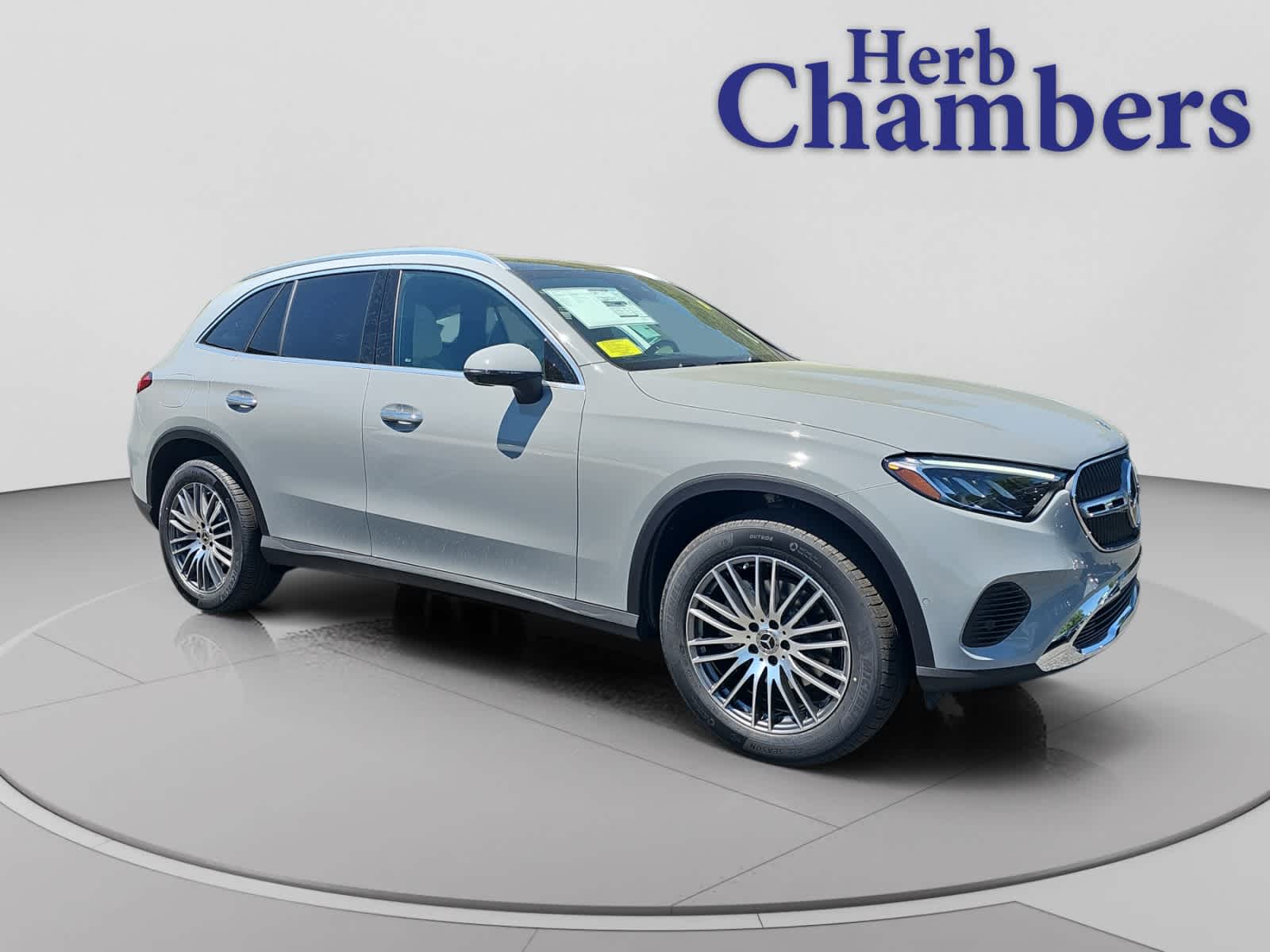 new 2026 Mercedes-Benz GLC 300 car