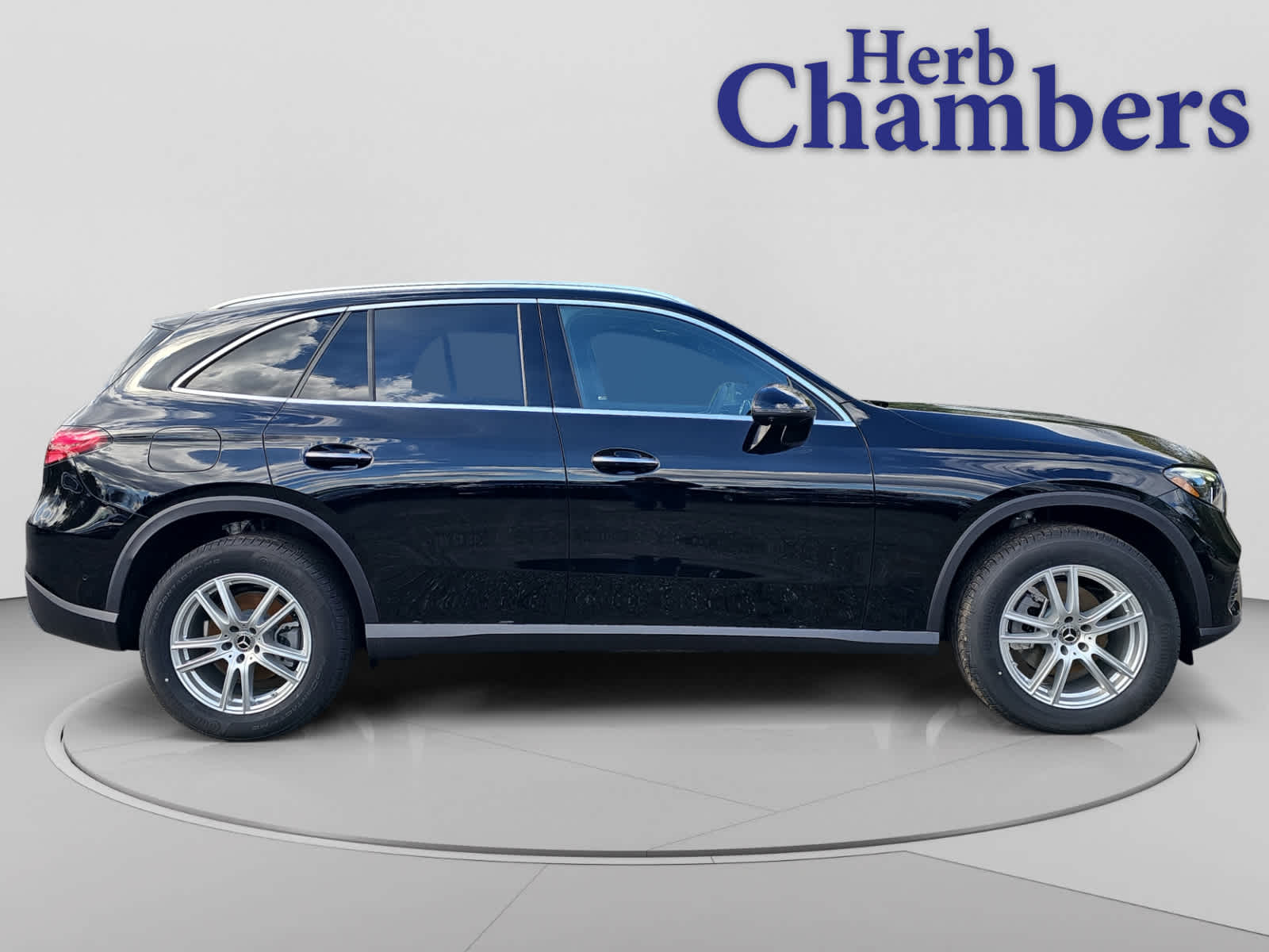 new 2026 Mercedes-Benz GLC 300 car