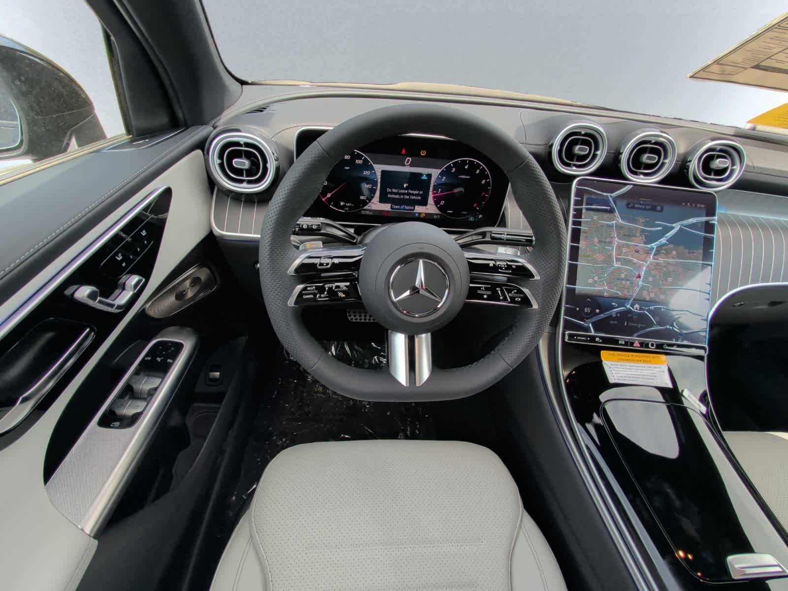 new 2026 Mercedes-Benz GLC 300 car