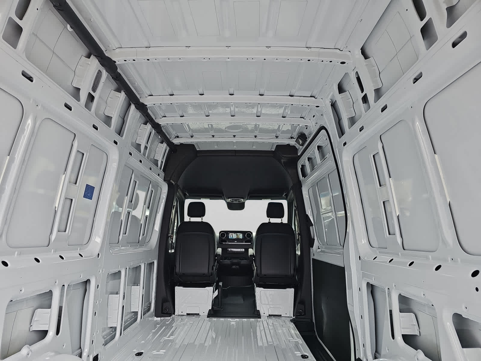 new 2025 Mercedes-Benz Sprinter 2500 car