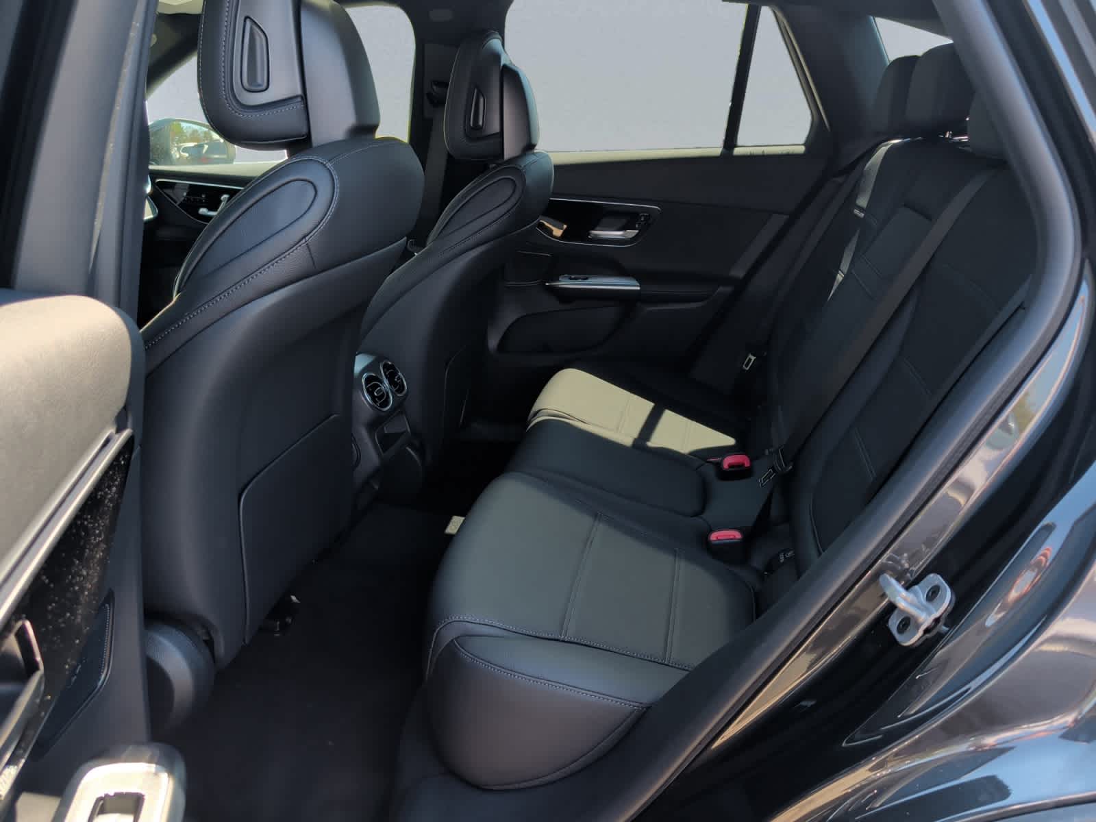 new 2026 Mercedes-Benz GLC 300 car